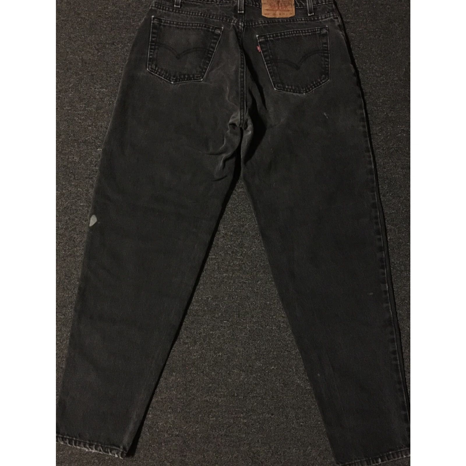 Levi's VINTAGE Levi's 560 Jeans Mens 35 USA 80s 90s Faded Distress Grunge Biker Punk Skate Cowboy Size US 36 / EU 52 - 2 Thumbnail