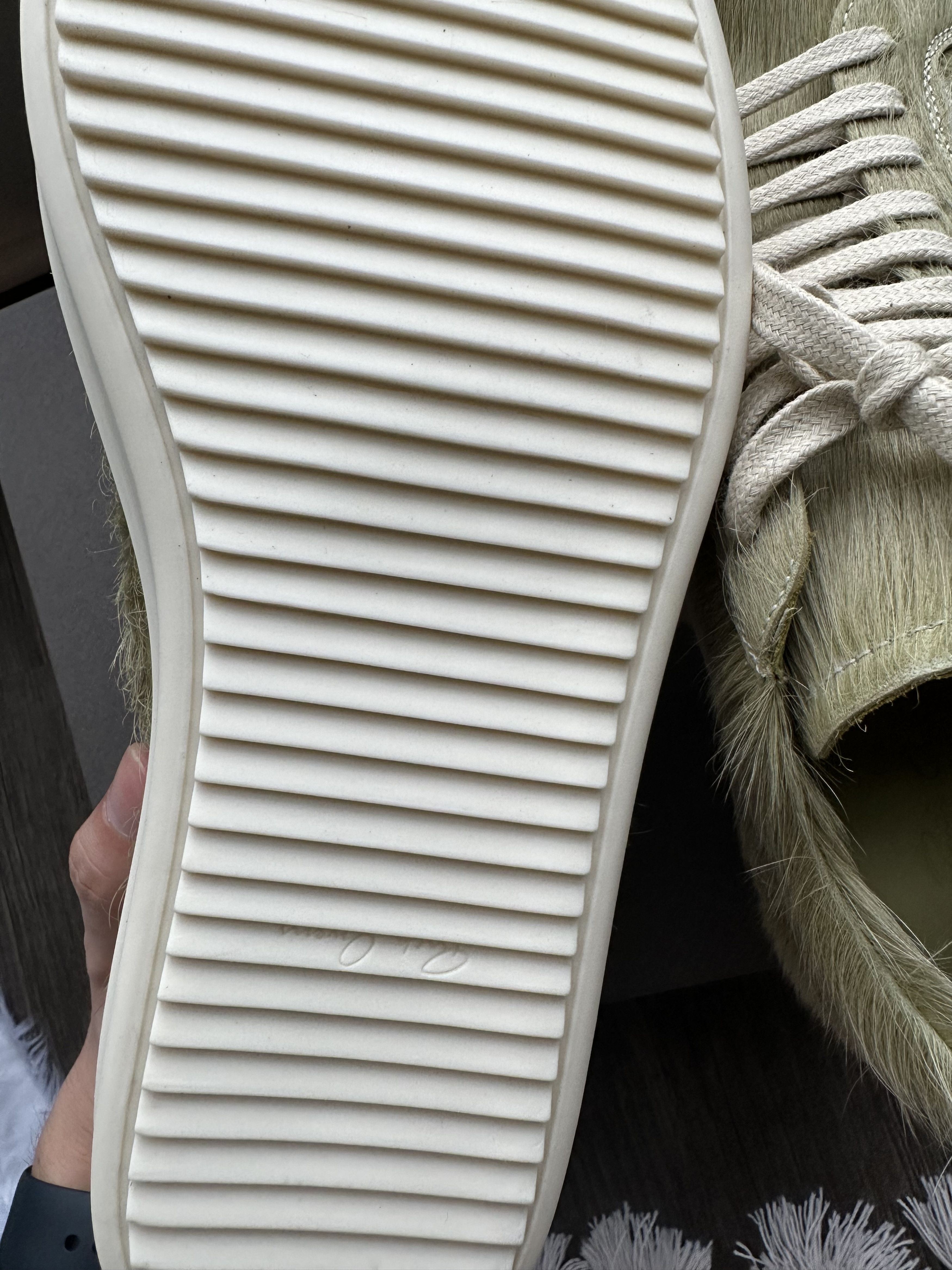 Rick Owens FW23 LUXOR RUNWAY VINTAGE SNEAKER PONYHAIR Size US 10 / EU 43 - 3 Thumbnail