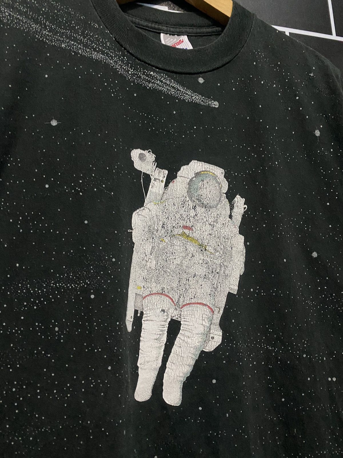 Jerzees × Vintage Vintage Sneaky tees 1995 jerzees astronaut Size US M / EU 48-50 / 2 - 2 Thumbnail