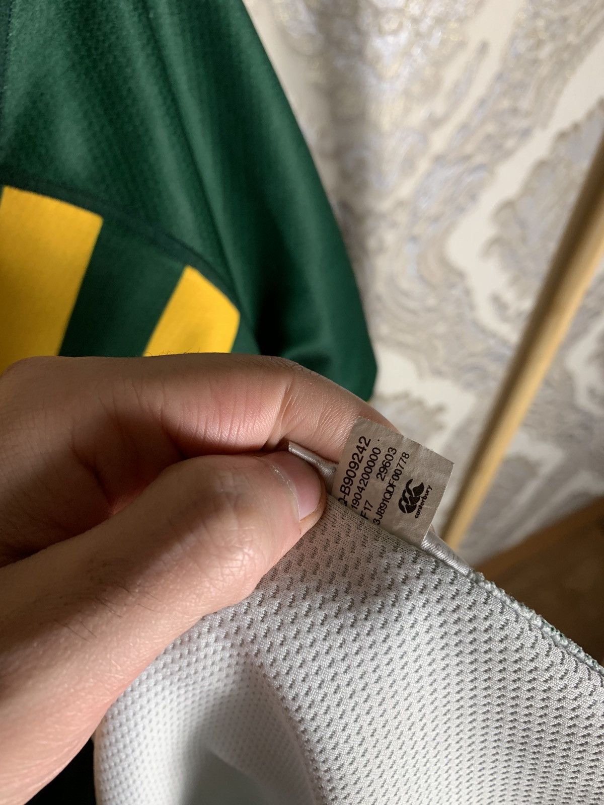 Canterbury of New Zealand VINTAGE CANTERBURY NRL AUSTRALIA RUGBY JERSEY RETRO Y2K 90s Size US XL / EU 56 / 4 - 7 Thumbnail