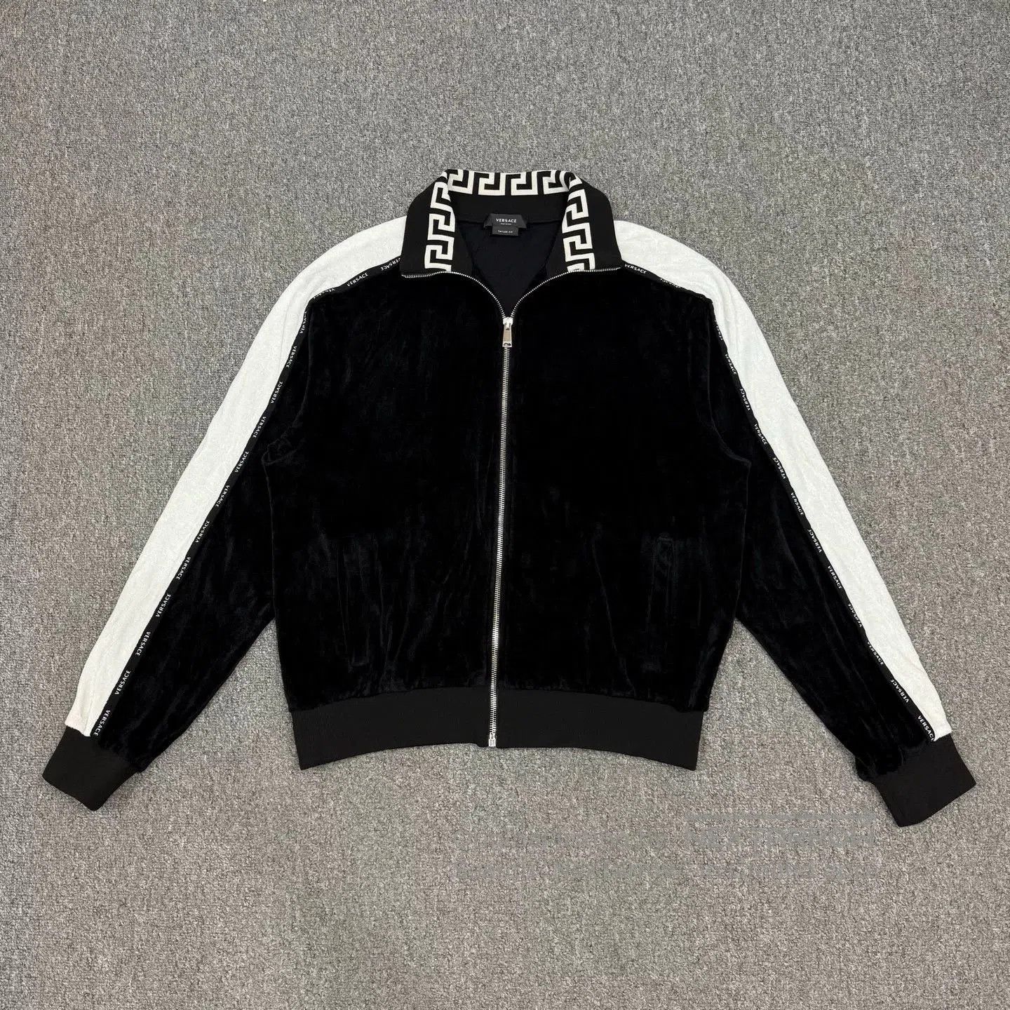 Versace Versace Greek Key Velvet Jacket. Size US M / EU 48-50 / 2 - 1 Thumbnail
