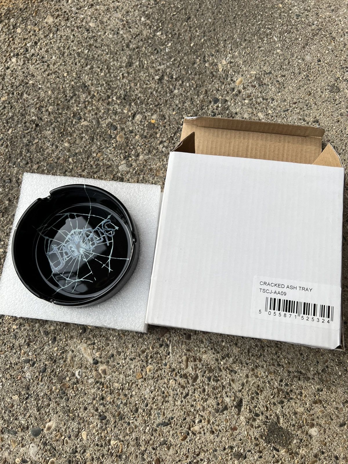 Travis Scott Travis Scott Cactus Jack Jack Boys “Cracked” Ash Tray Black Size ONE SIZE - 5 Thumbnail
