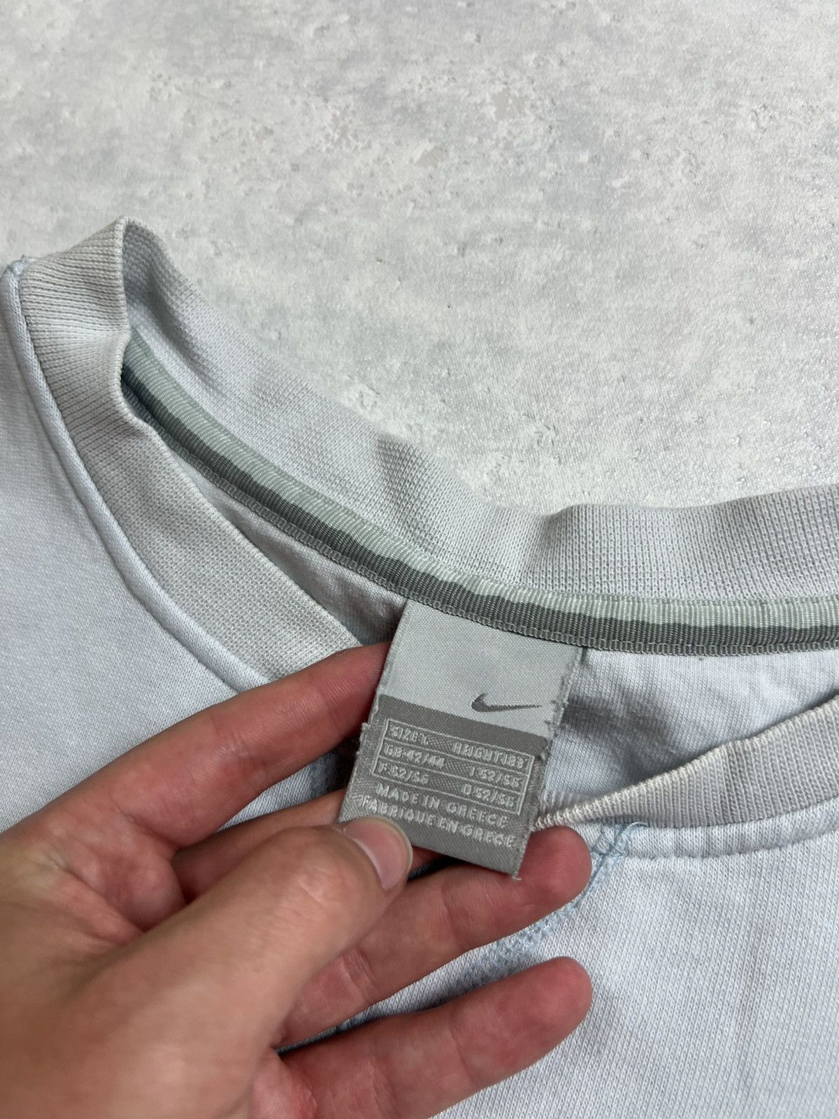 Nike 90s Nike Swoosh Vintage Y2K Oversized Blank Retro Sweatshirt Size US L / EU 52-54 / 3 - 5 Thumbnail