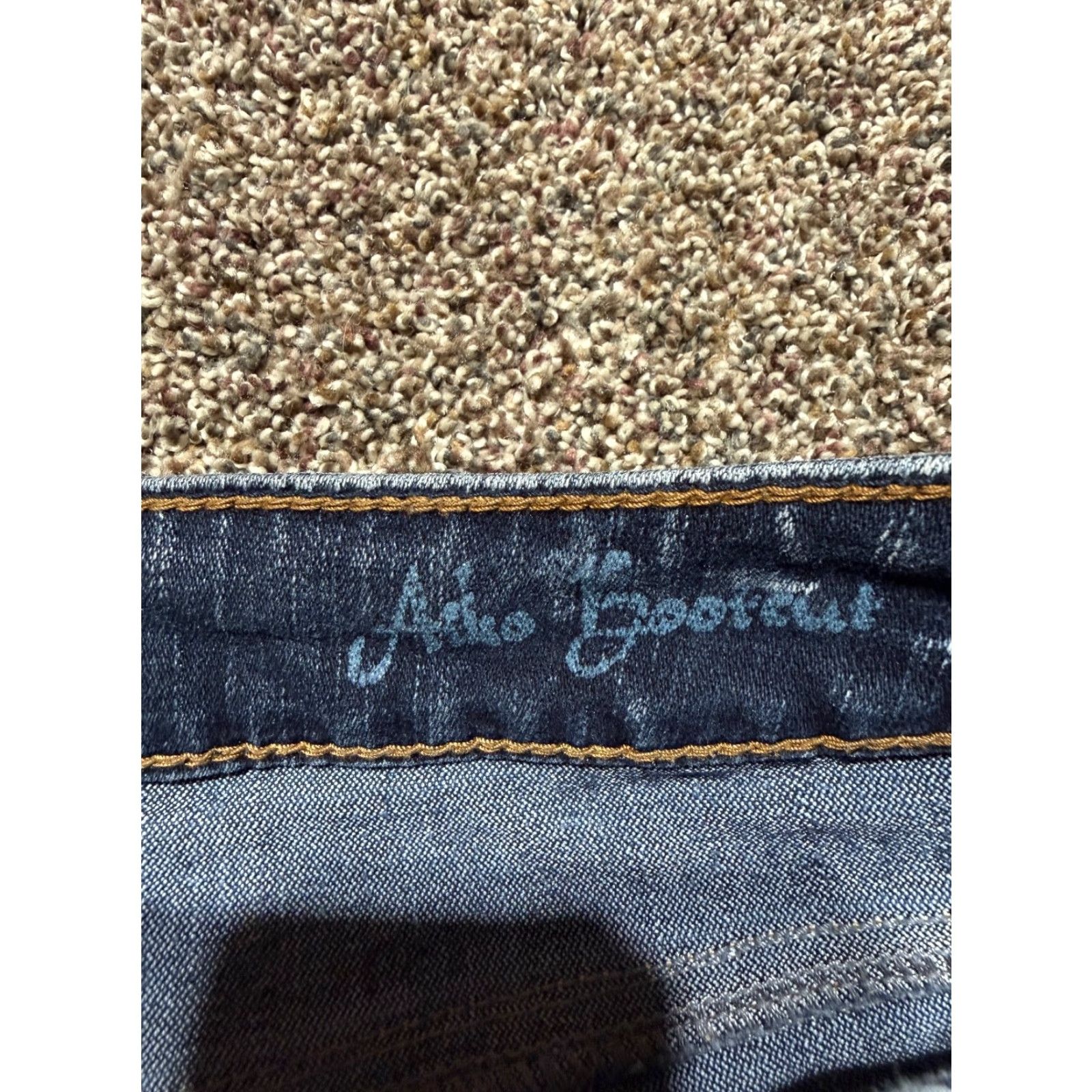 Silver Jeans Co. Silver Jeans Aiko Bootcut Jeans Women Size 28 Blue Denim Stretch 5-Pocket Size 28" / US 6 / IT 42 - 5 Thumbnail