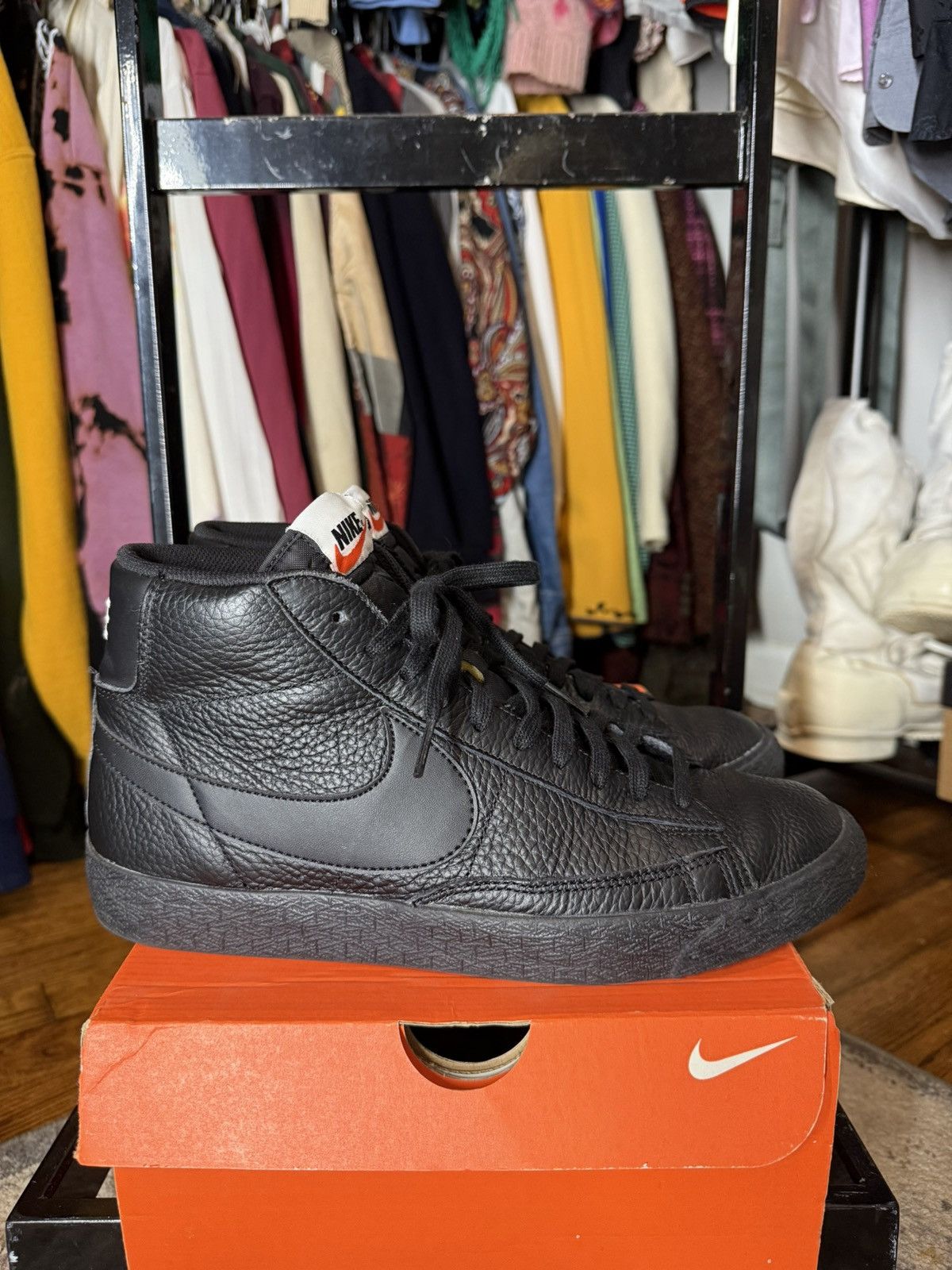 Nike Blazer Mid PRM Triple Black Size US 10 / EU 43 - 3 Thumbnail