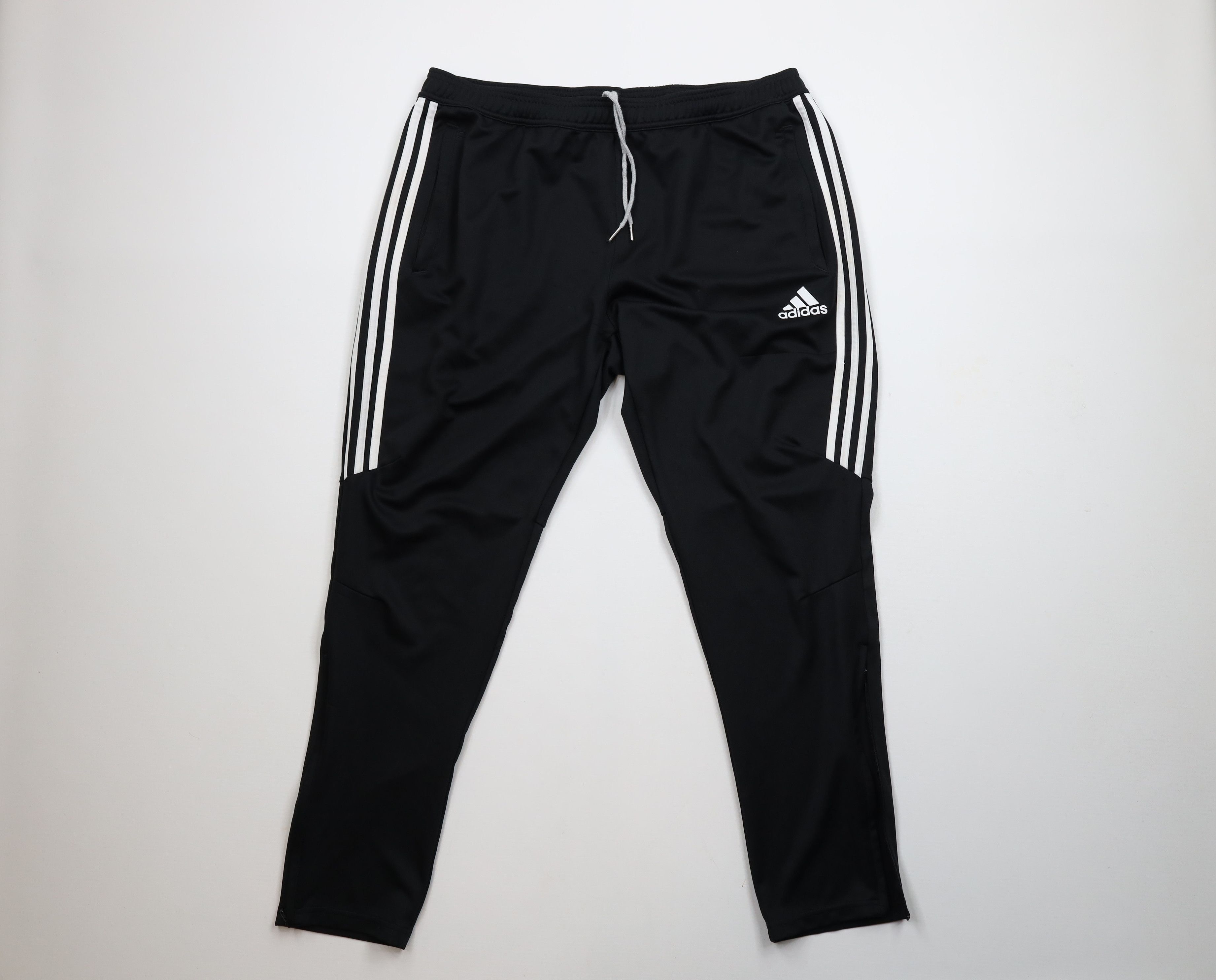 Adidas × Vintage Vintage Y2K Adidas Tapered Leg Soccer Warm Up Pants Black Size US 40 / EU 56 - 1 Thumbnail