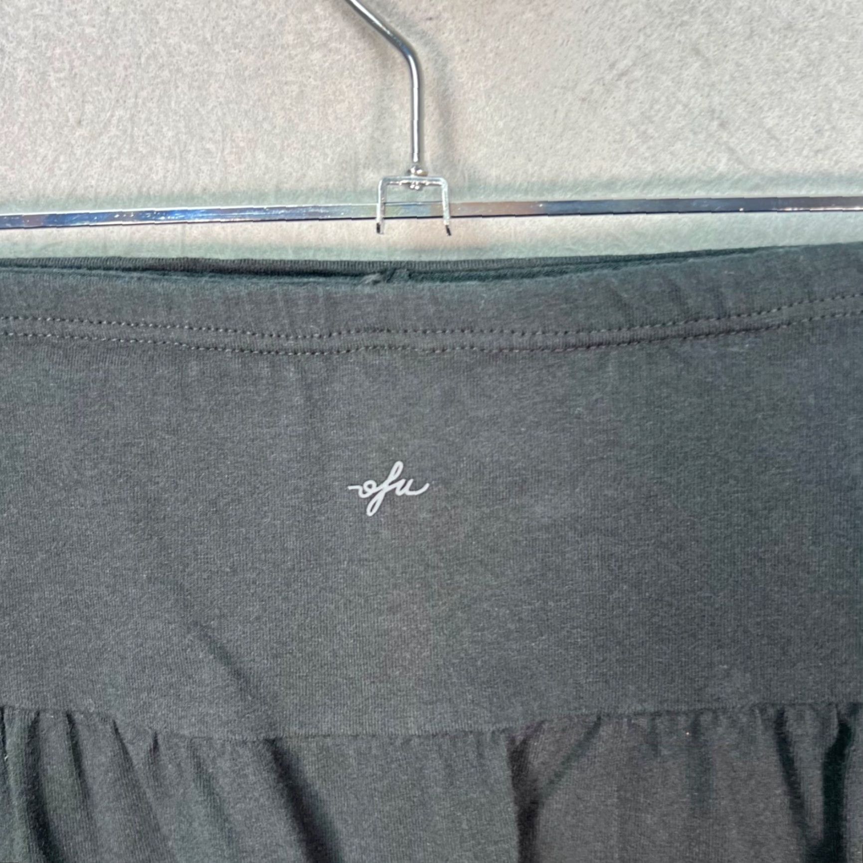 Vintage Out From Under Womens Skort Athletic Black Ruched Short Active Workout Polyester Size 28" / US 6 / IT 42 - 7 Thumbnail