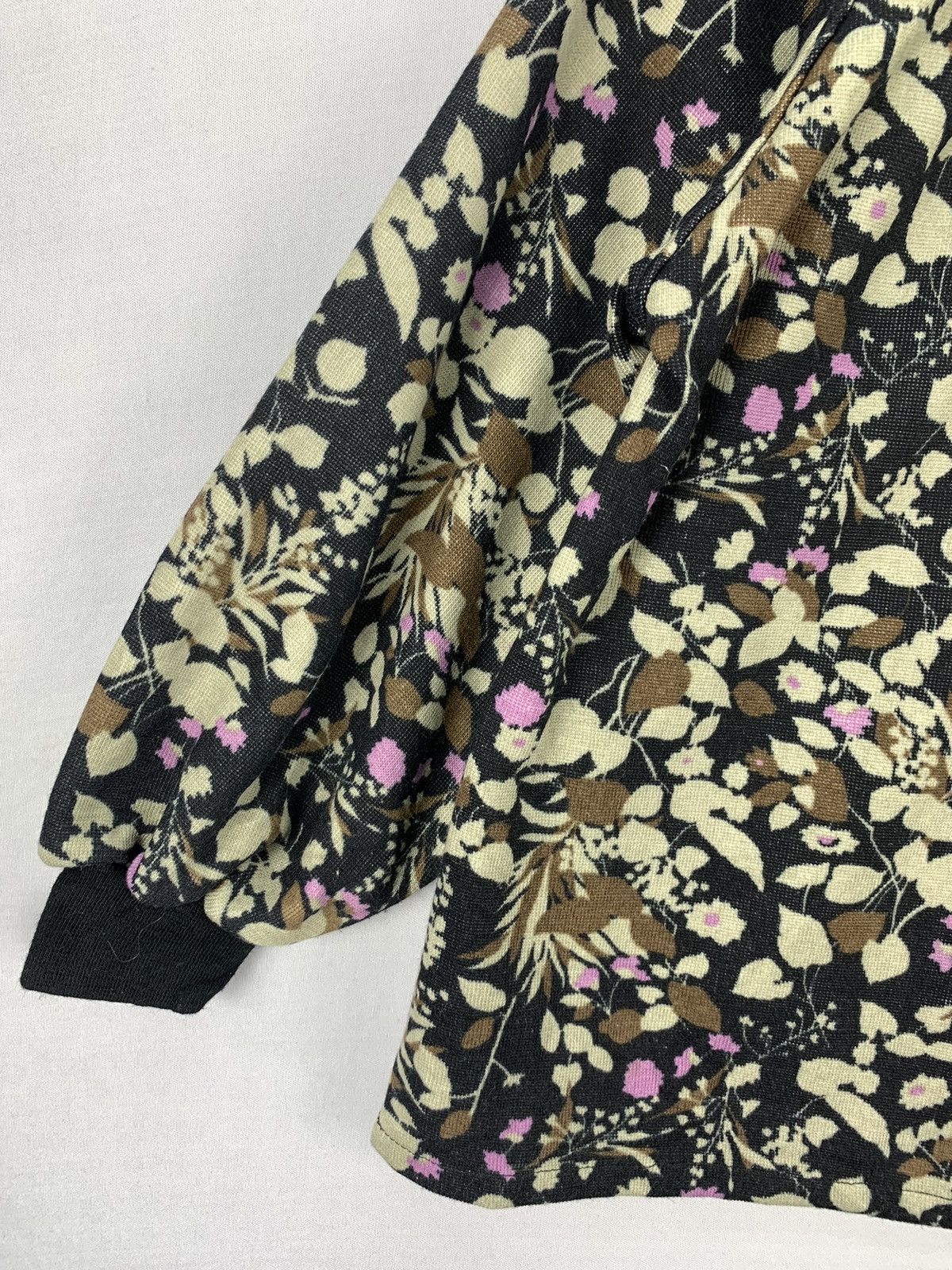 Designer Sofia Valentino Floral Pullover Sweater Size L / US 10 / IT 46 - 14 Thumbnail