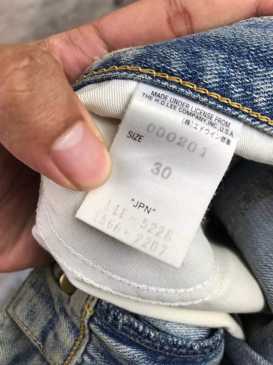 Lee × Vintage Vintage 90's distressed lee denim pants Size US 32 / EU 48 - 8 Thumbnail