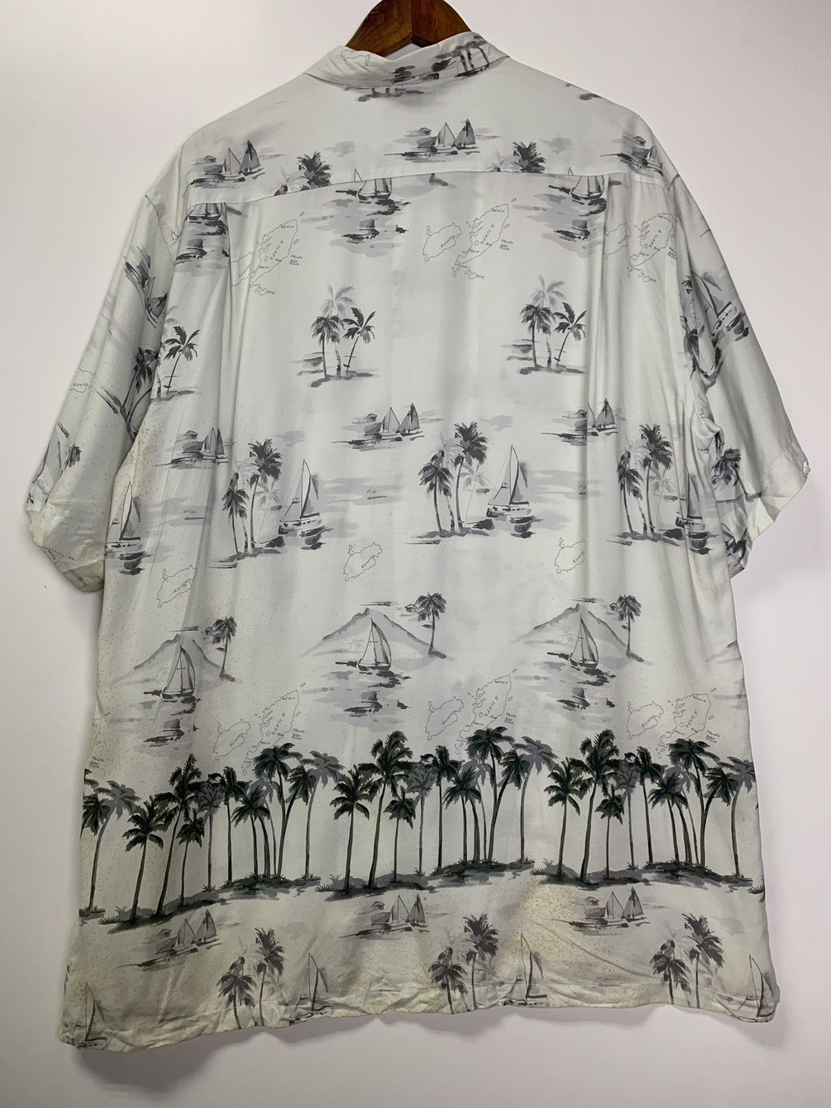 Vintage Men’s Club Collection hawaiian shirt Size US L / EU 52-54 / 3 - 8 Thumbnail