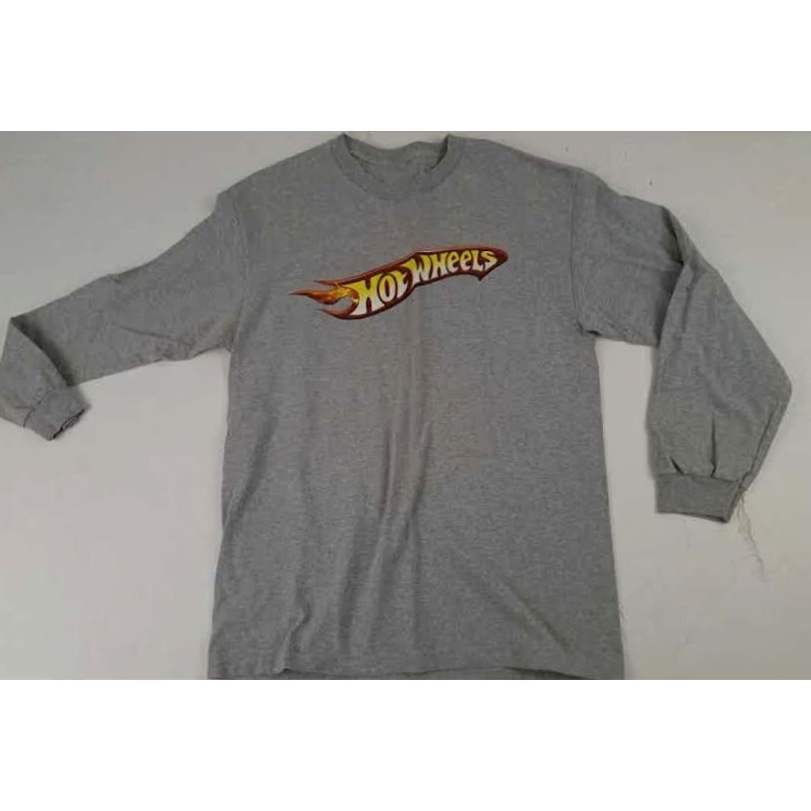 Vintage VINTAGE Hot Wheels Thick Cotton T-Shirts Long Sleeve & Short Sleeve Set of 2 Crew Neck Unbranded Unisex Adults Gray M 28in Long 22in Pit to Pit Size US M / EU 48-50 / 2 - 7 Thumbnail