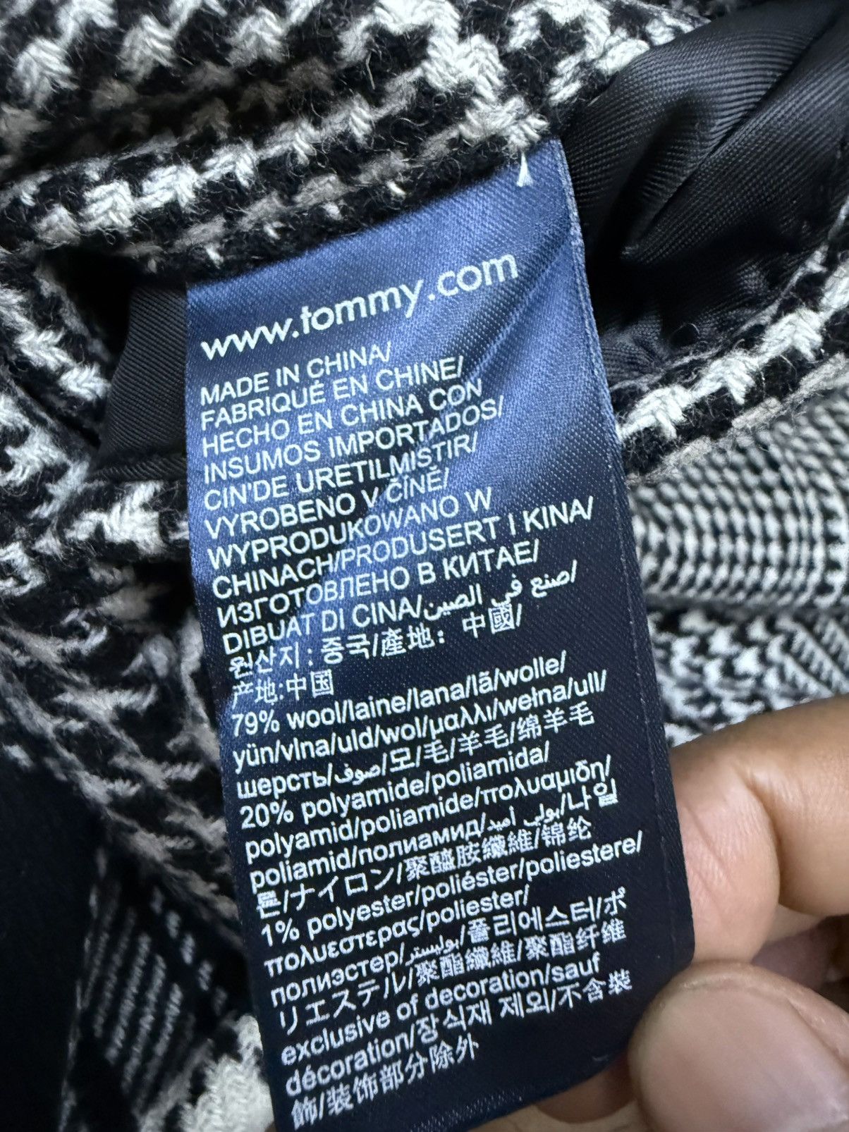 Tommy Hilfiger Tommy Hilfiger Chekered Wool Long Coat Jacket Size US S / EU 44-46 / 1 - 9 Thumbnail