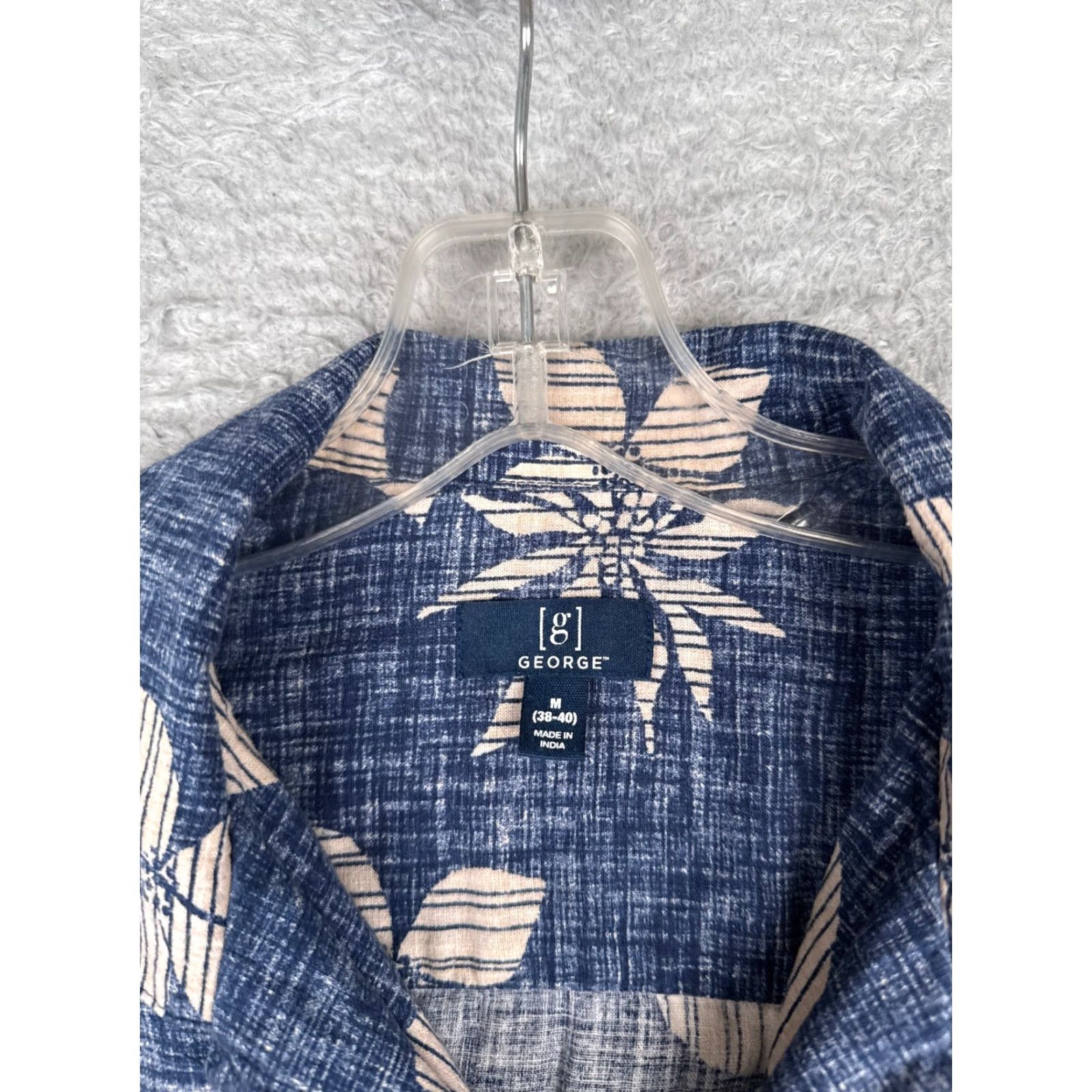 George GEORGE Shirt Men Medium Blue White Floral Button Up 100% Rayon Pocket Hawaiian Vintage No Size US M / EU 48-50 / 2 - 7 Thumbnail
