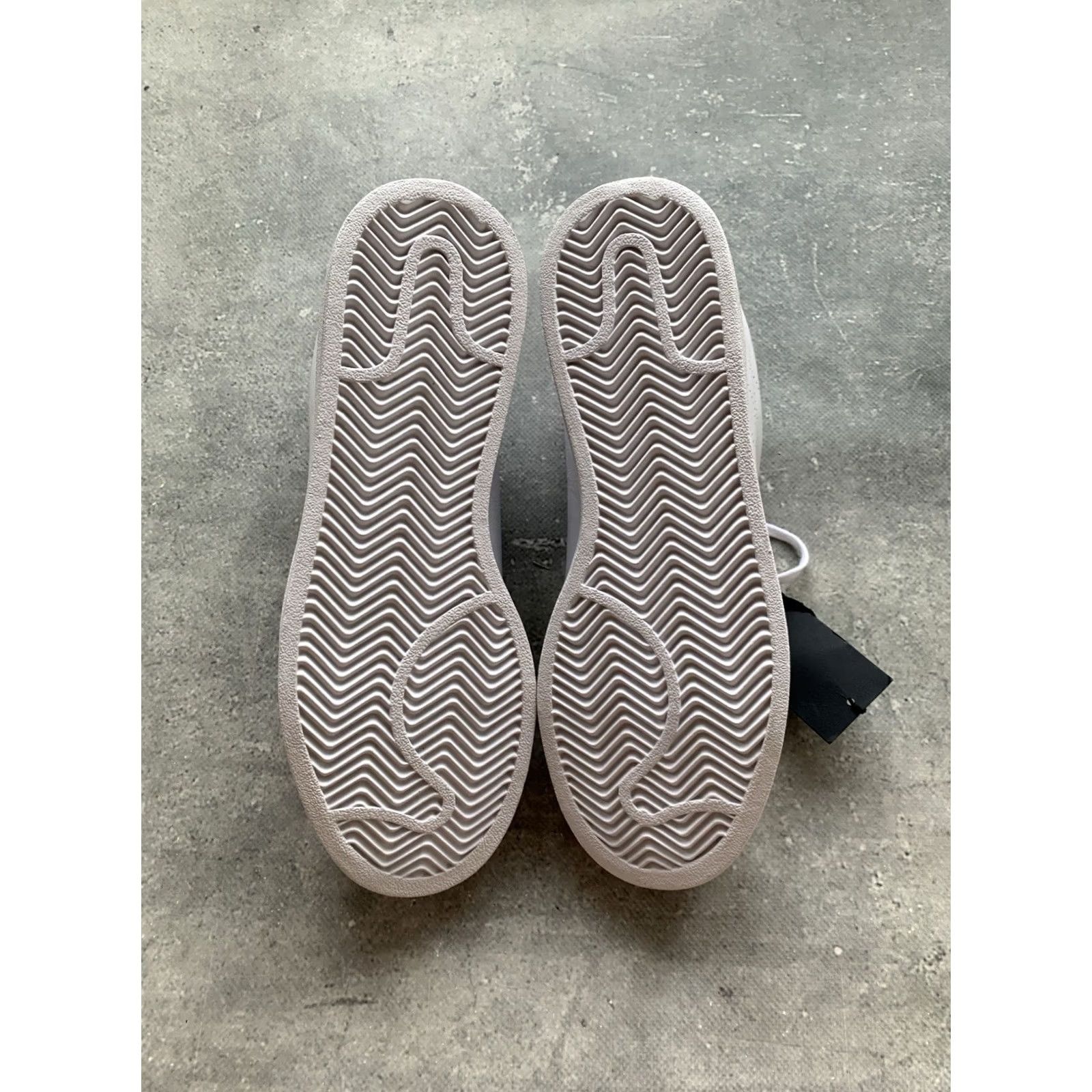 Adidas ADIDAS Y-3 COURT White Leather SIZE US 8, UK 7.5, EU 41 1/3, Men Sneaker Size US 8 / EU 41 - 6 Thumbnail