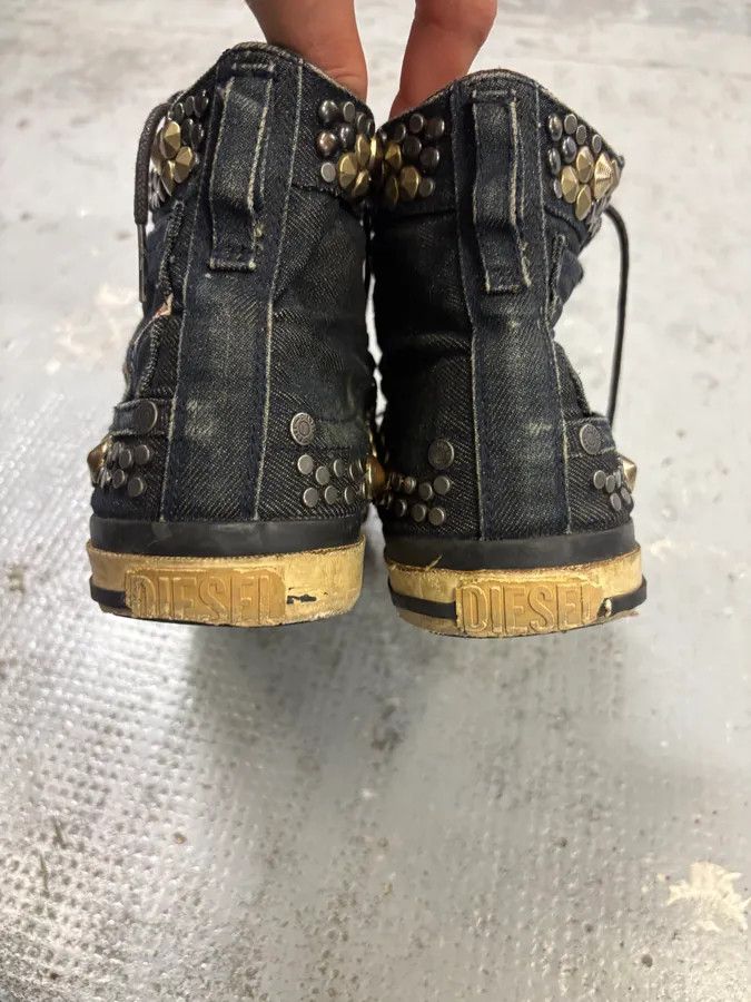 Diesel 2000s Diesel Navy Denim Studded High Sneakers Size US 8 / EU 41 - 7 Thumbnail