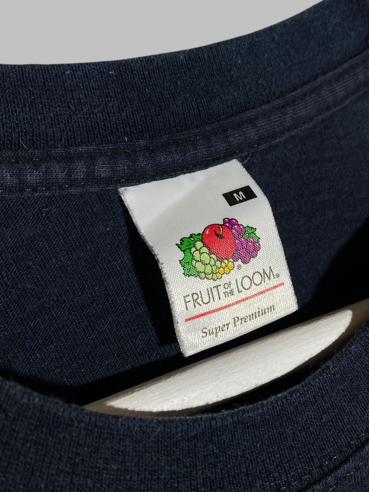 Band Tees 🔥 BODYSNATCH VINTAGE TEE DISTURBING GRAPHIC FRUIT OF LOOM Size US M / EU 48-50 / 2 - 10 Thumbnail