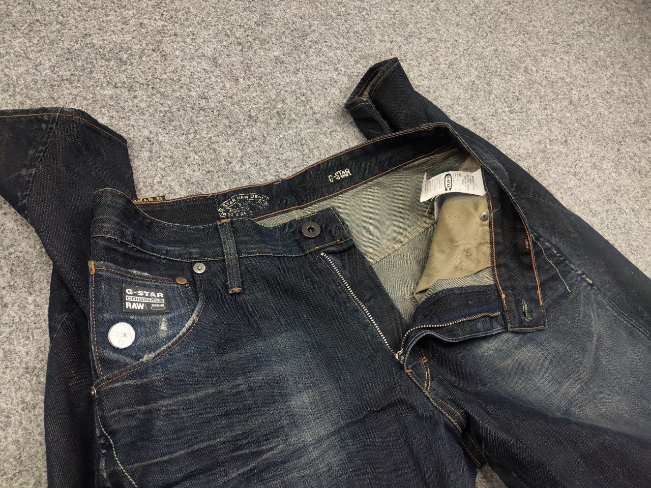 G-Star G Star Raw arc loose tapered Faded denim twisted seam jeans Size US 31 - 10 Thumbnail