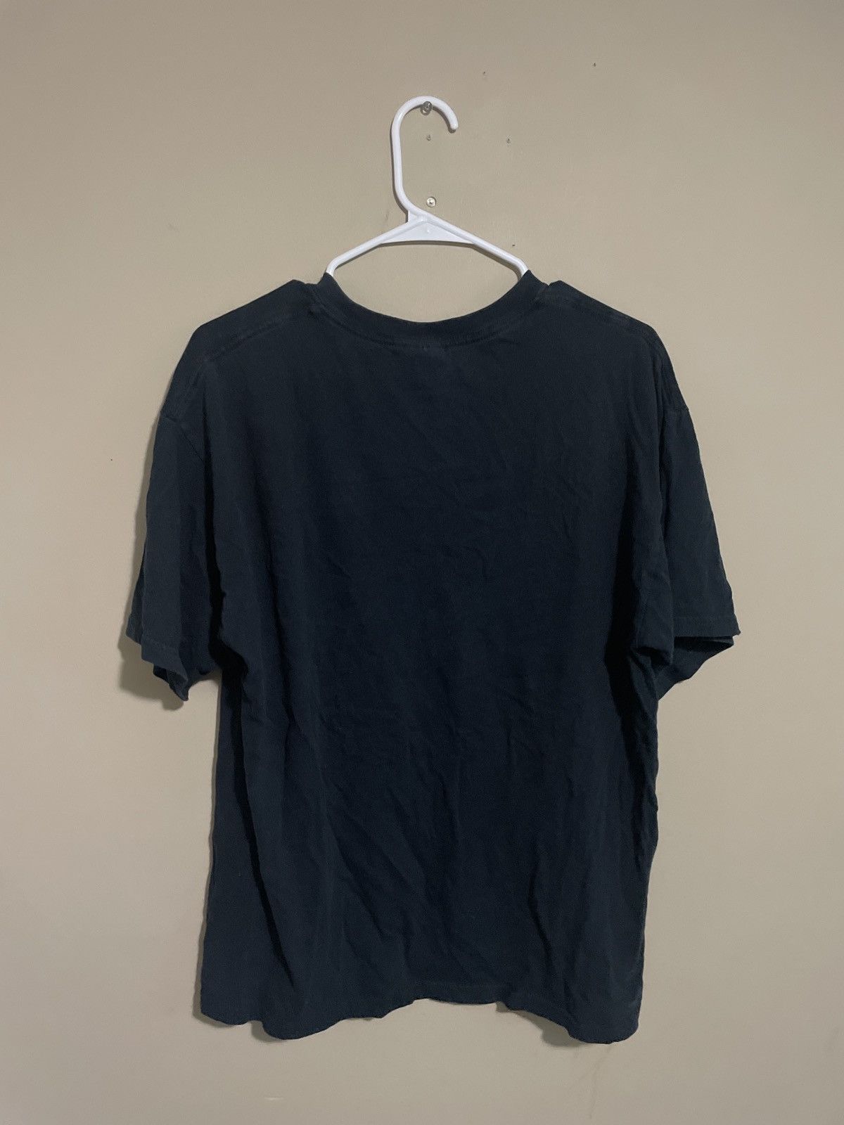Vintage Black “Biohazard” t shirt Size US L / EU 52-54 / 3 - 3 Thumbnail