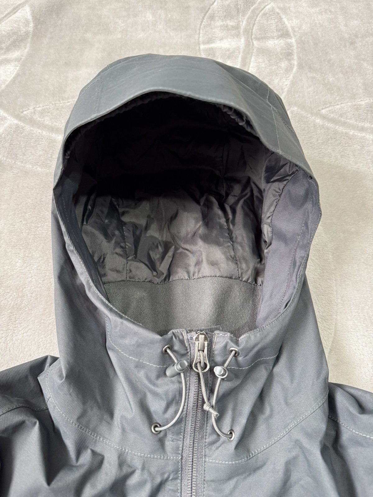 The North Face The North Face 1990 Mountain Q Jacket Asphalt Grey size XS Size US S / EU 44-46 / 1 - 7 Thumbnail