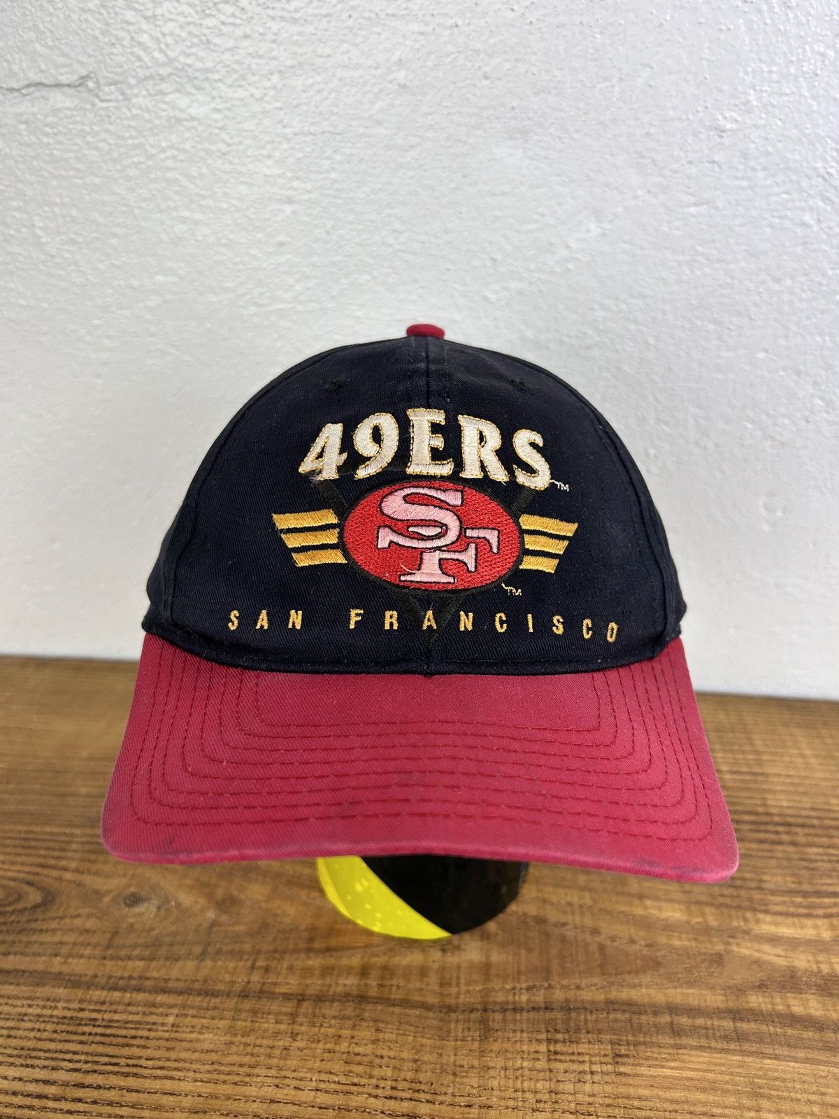 NFL 90s Vintage NFL San Francisco 49ers Embroidered Logo Cap Size ONE SIZE - 1 Thumbnail