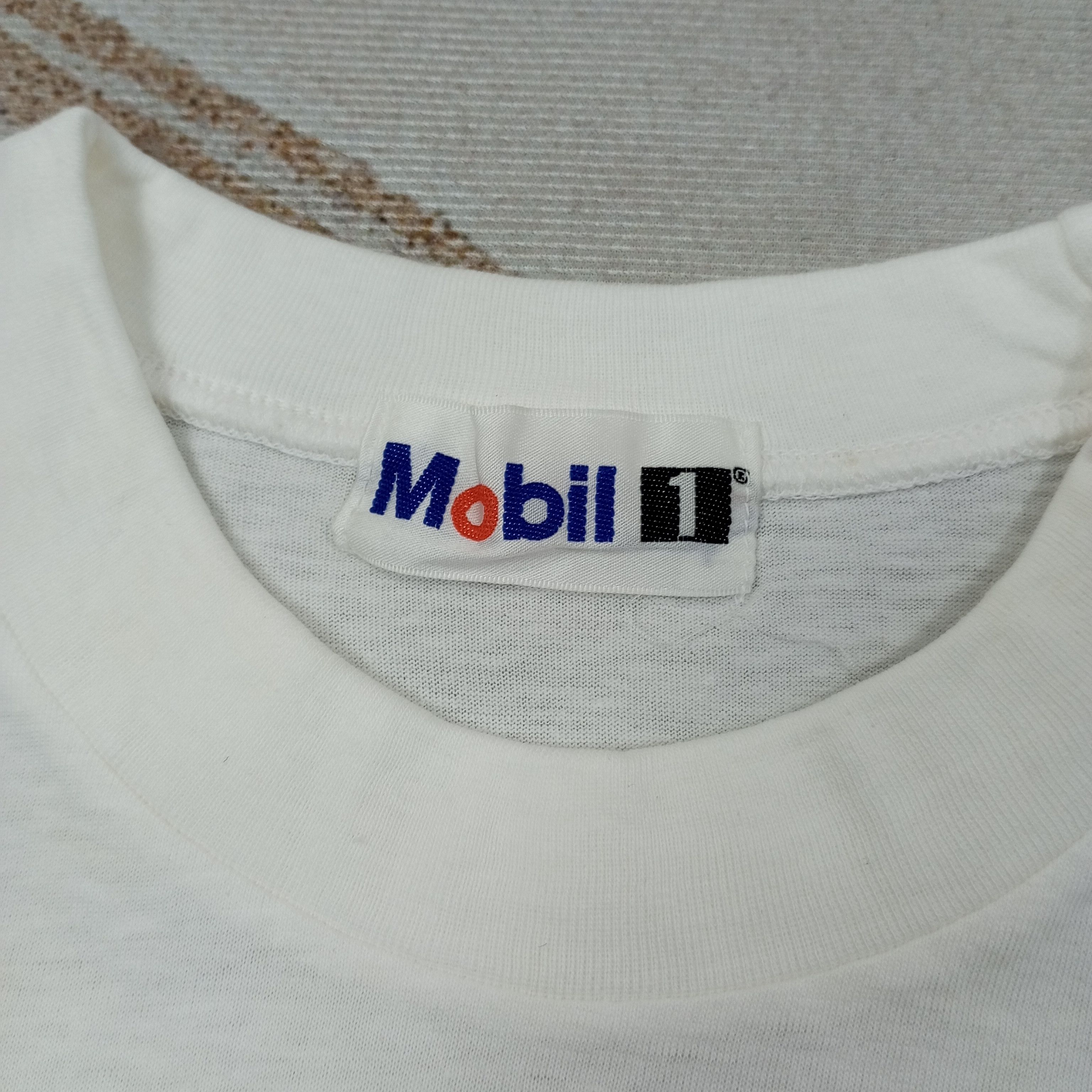 Japanese Brand Mobil 1 Nakajima Racing NSX Japanese Honda Tshirt C239N39 Size US M / EU 48-50 / 2 - 9 Thumbnail