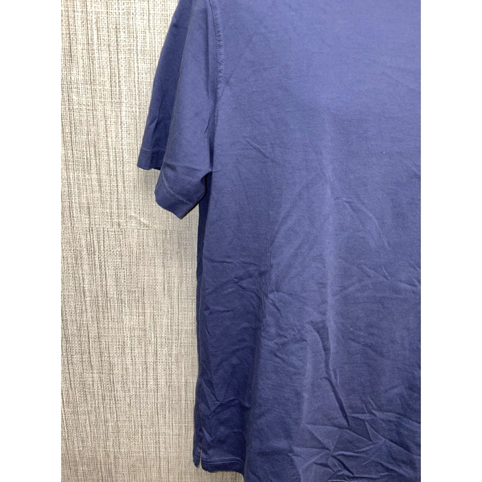 Tommy Bahama VINTAGE Tommy Bahama Men's Short Sleeve Button-Up Shirt Dark Blue Medium M Size US M / EU 48-50 / 2 - 4 Thumbnail