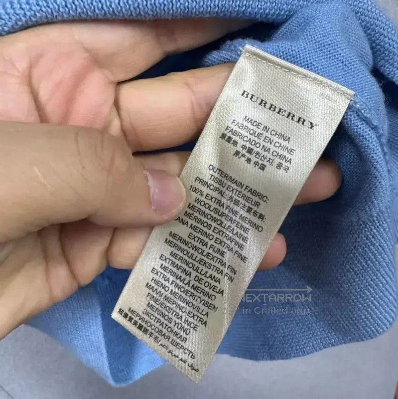 Burberry Burberry Light Blue Women's Wool Knit Sweater. Size S / US 4 / IT 40 - 5 Thumbnail