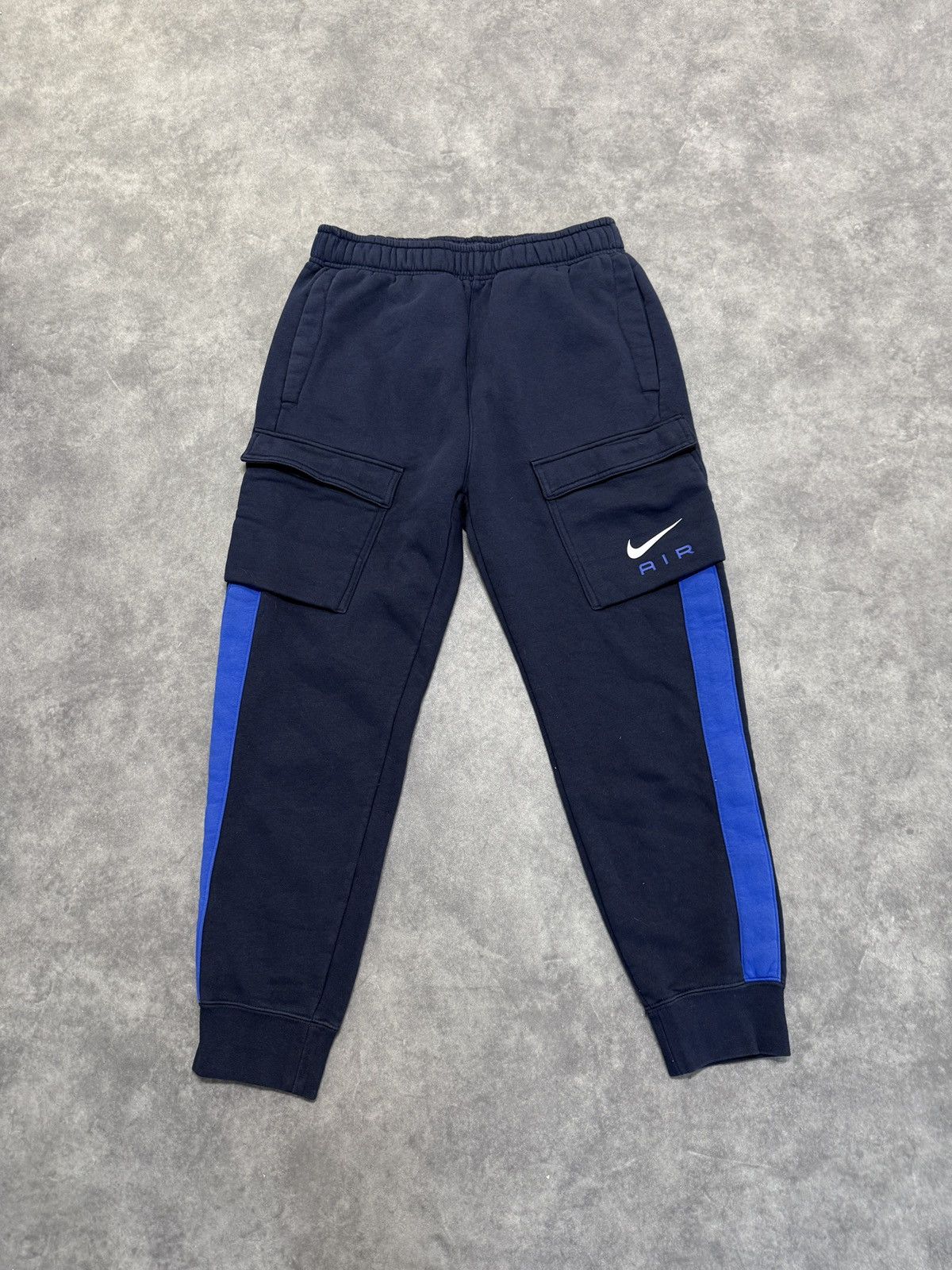 Nike Nike air sweatpants sportwear cargo multipocket Size US 30 / EU 46 - 2 Thumbnail