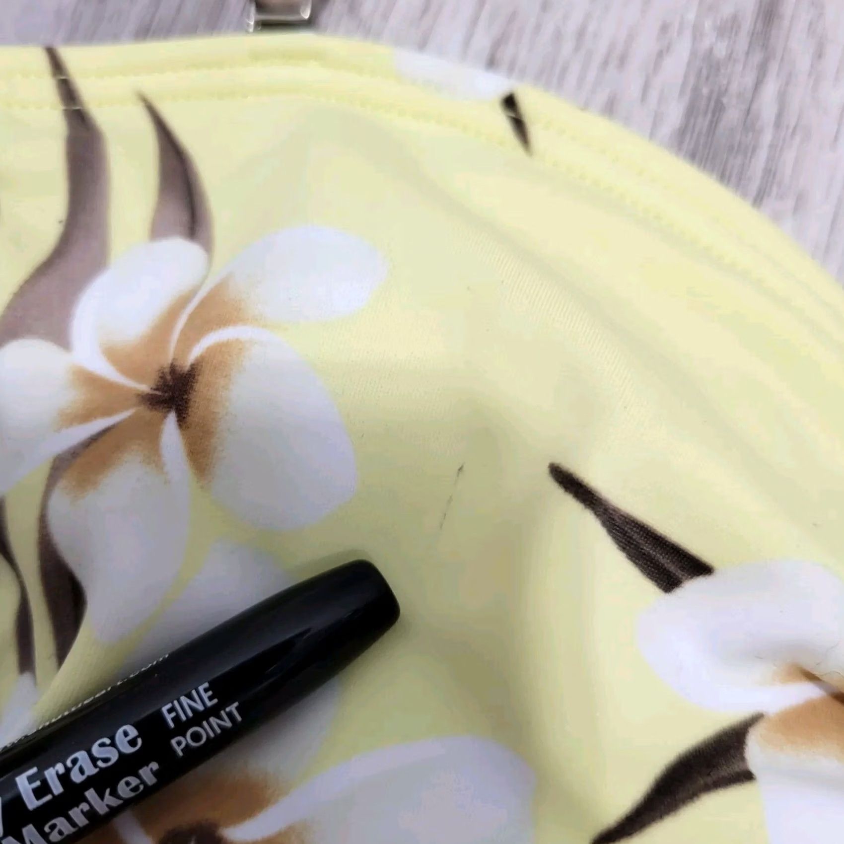 Vintage Leilani Yellow Brown Floral Halter Bikini Top Removable Pads Sz 12 New Swimwear Top Womens Pattern Floral Halter Top 12 Yellow Brown Womens Size XL / US 12-14 / IT 48-50 - 4 Thumbnail