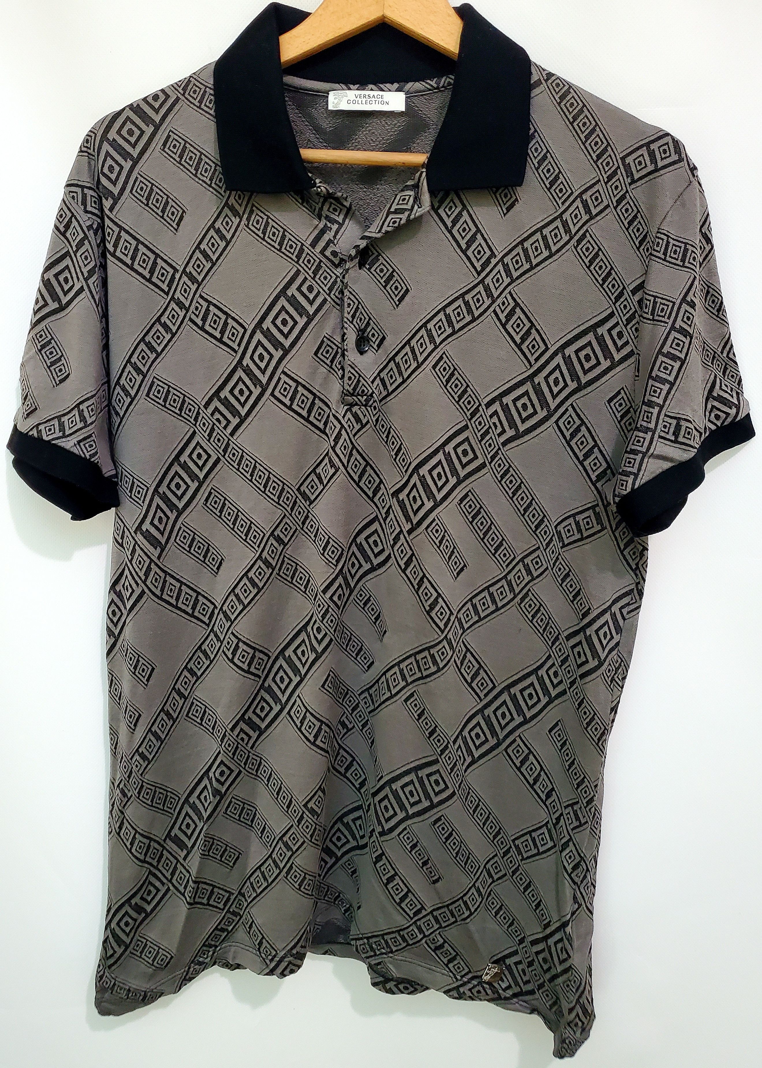 Versace Polo Versace collection metal logo shirt perfect conditio M Size US M / EU 48-50 / 2 - 1 Thumbnail