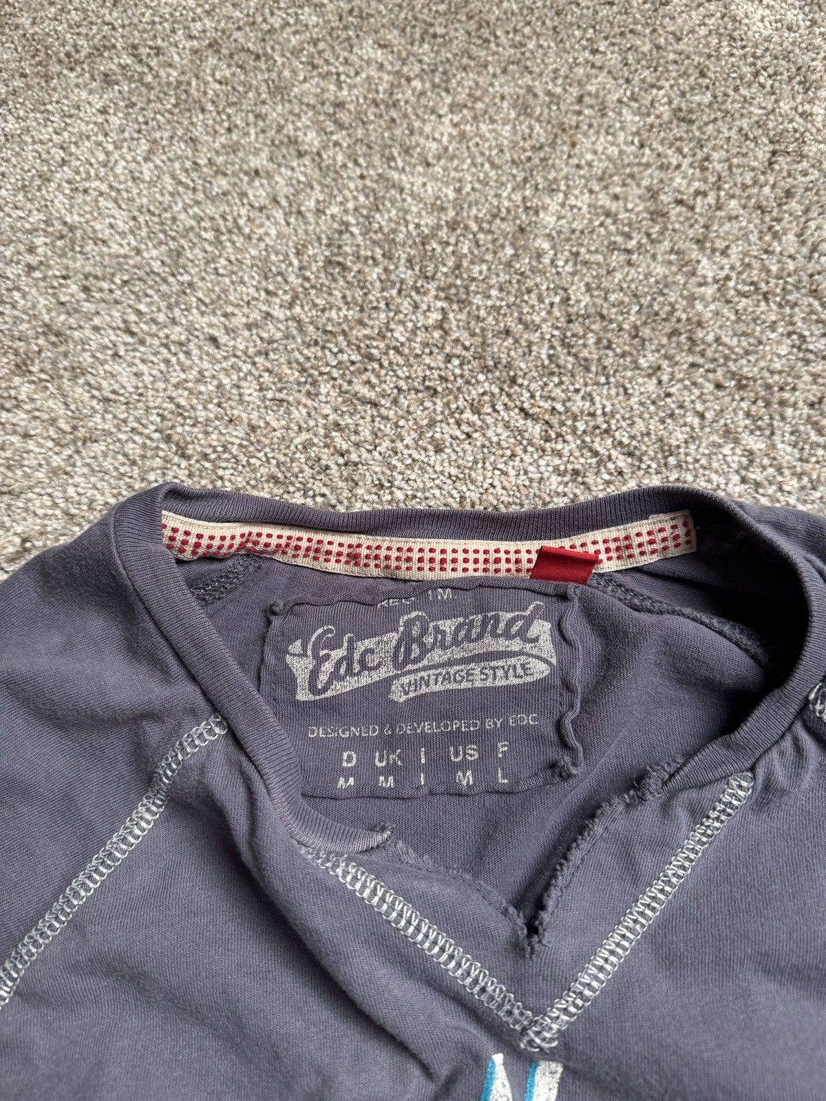 Other EDC BRAND “LUISVILLE VS AUSTIN” COVER-STITCH LONG SLEEVE Size US M / EU 48-50 / 2 - 4 Thumbnail