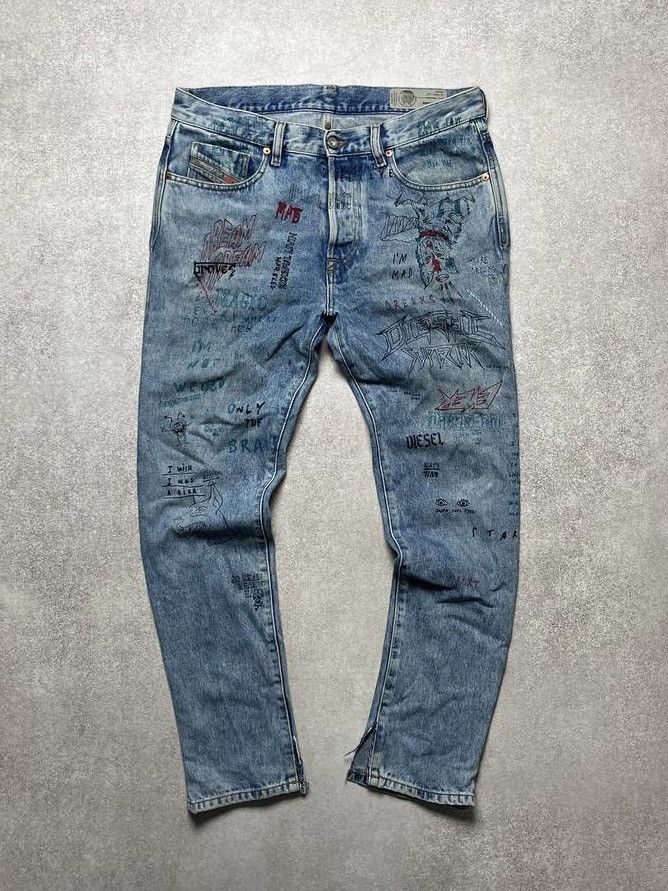 Vintage Diesel Graphic Baggy Jeans Mharky 32