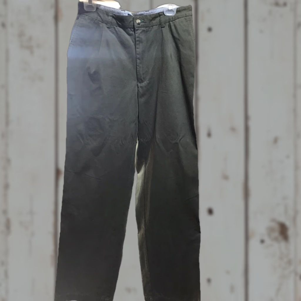 Tommy Hilfiger VINTAGE Tommy Hilfiger Pants Mens 33x32 Olive Pleated Straight Fit 5-Pocket Logo 90s Dress Workwear Trousers Size US 33 - 1 Thumbnail