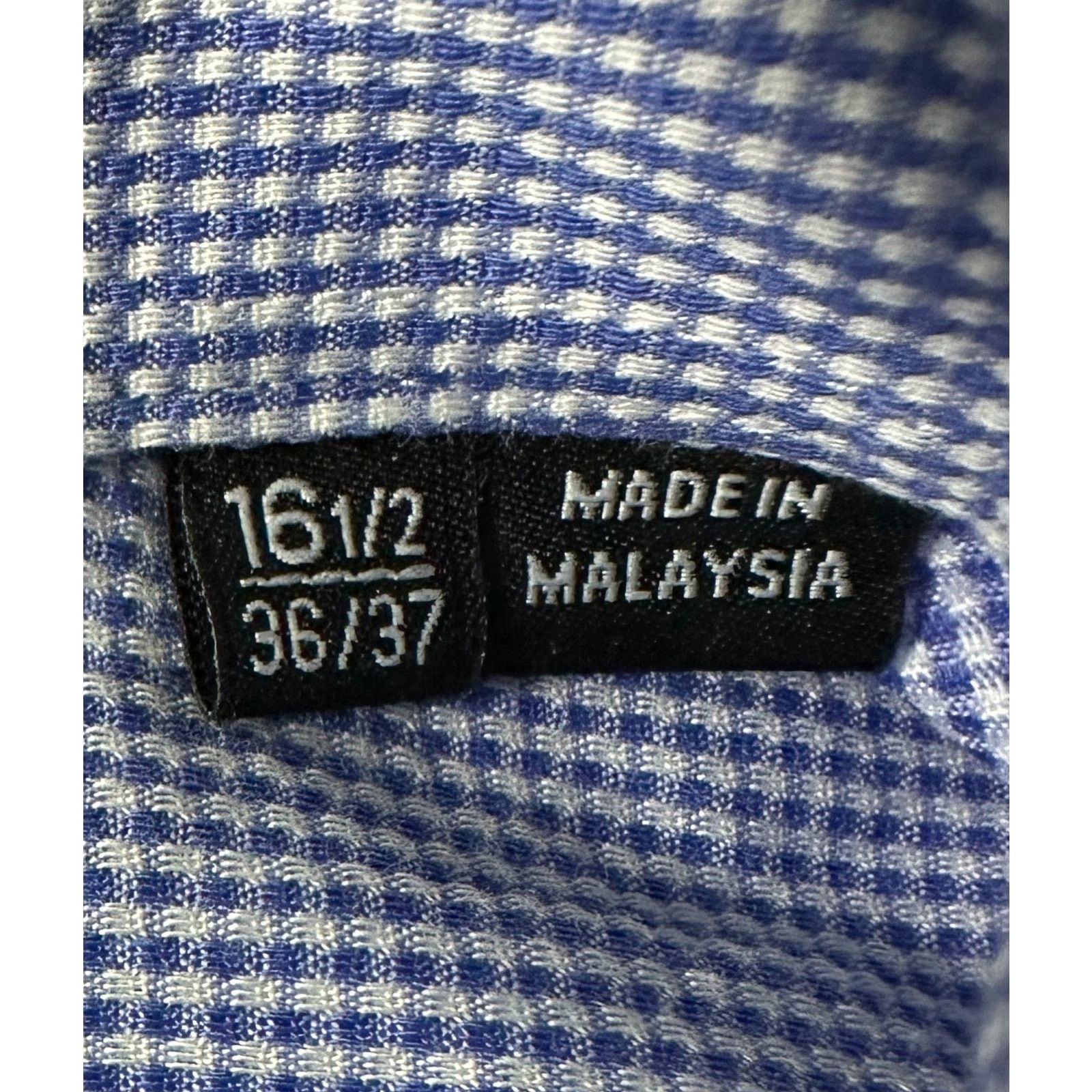 Hugo Boss HUGO BOSS Mens Button-Up Long Sleeve Shirt 16.5 - 34/35 Size US L / EU 52-54 / 3 - 6 Thumbnail
