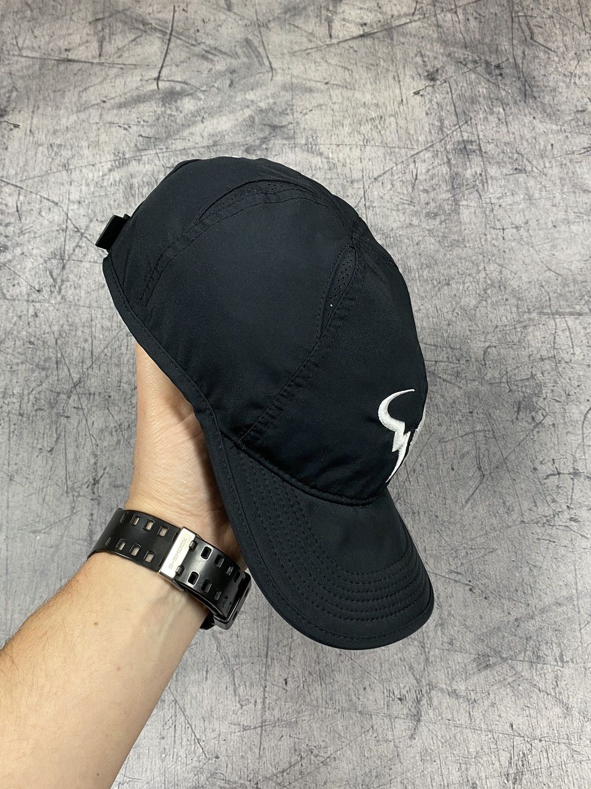 Nike Rafa Nadal Heritage86 Bull Logo Aerobill Tennis Cap