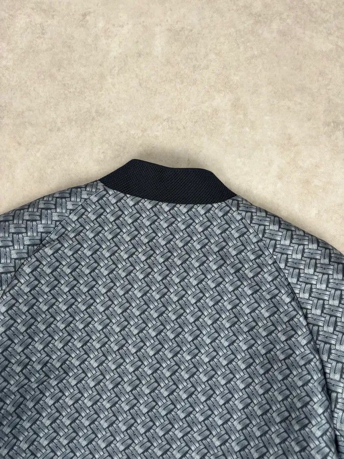 Emporio Armani SS2019 Emporio Armani Blue Wavy Light Abstract Jacket Size US M / EU 48-50 / 2 - 5 Thumbnail