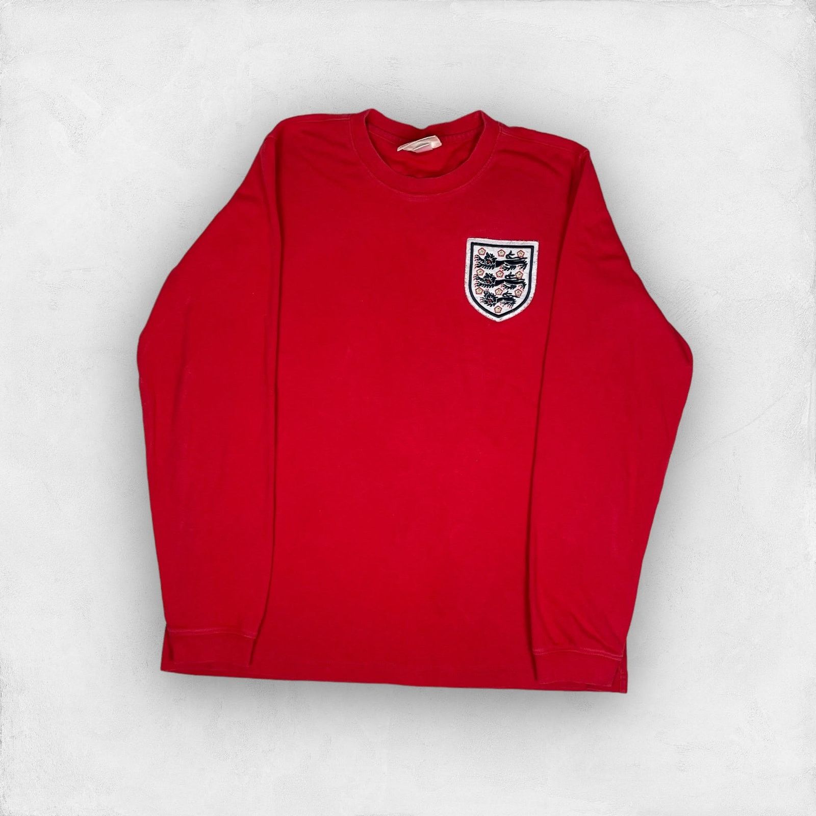 Umbro × Vintage Umbro Men's Red England National Football Team Jersey L Size US L / EU 52-54 / 3 - 1 Thumbnail