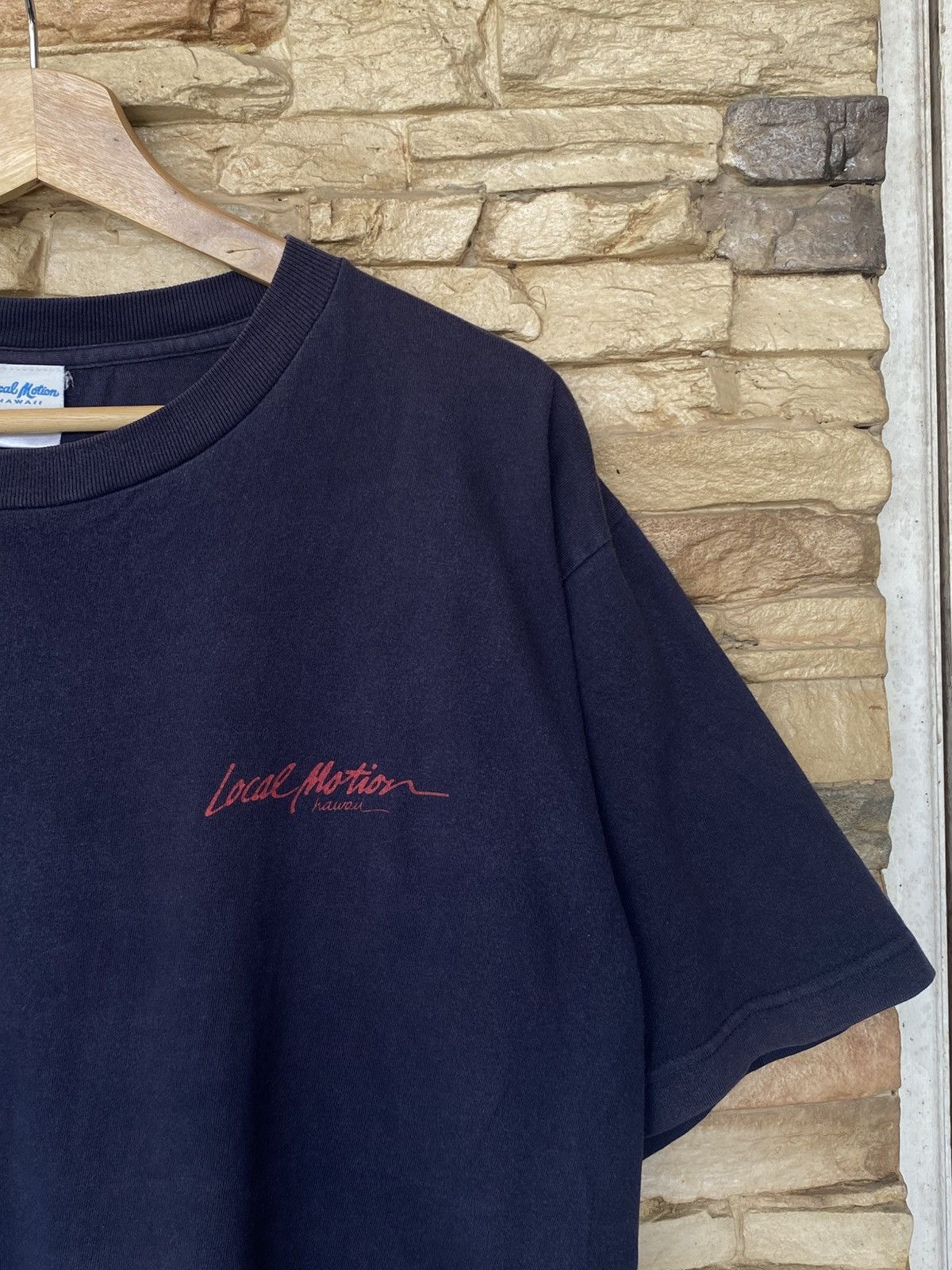 Vintage Vintage 90s Local Motion Hawaii Backhit Logo Print Surfing Tees Size US XL / EU 56 / 4 - 4 Thumbnail
