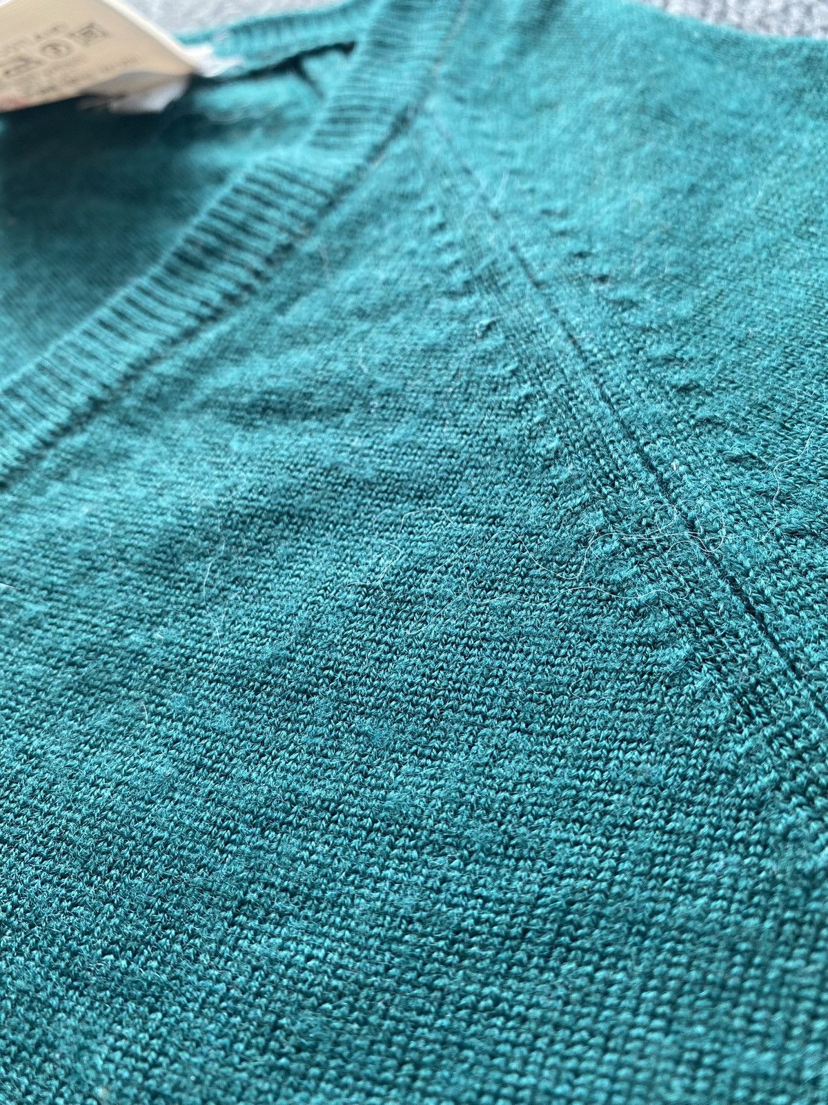 Other 🔥Scotland Pitlochry pure new wool green v neck mens pullover Size US S / EU 44-46 / 1 - 10 Thumbnail