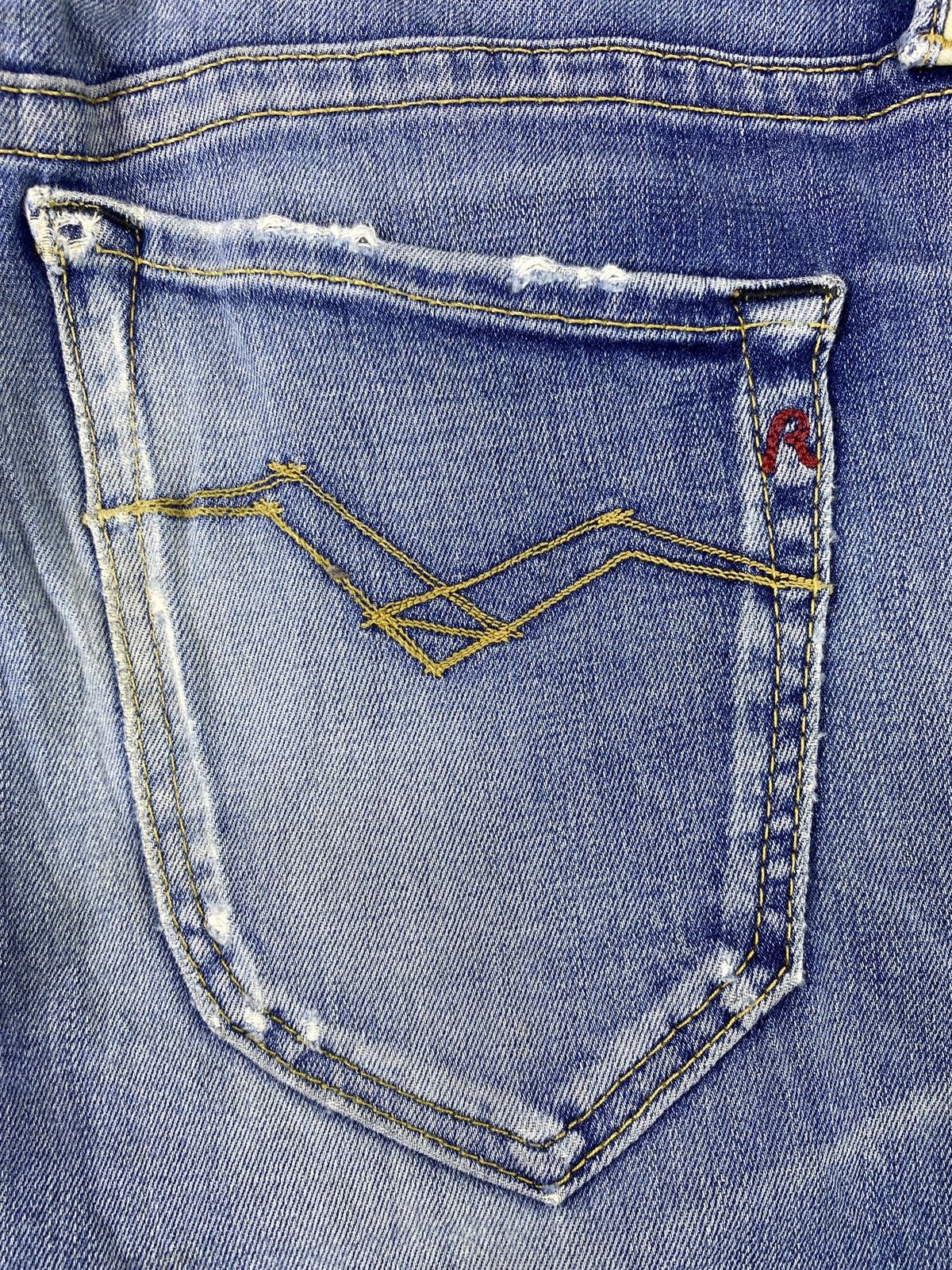 Jean × Replay Vintage Replay Distressed Blue Wash Denim- J1128 Size US 31 - 15 Thumbnail