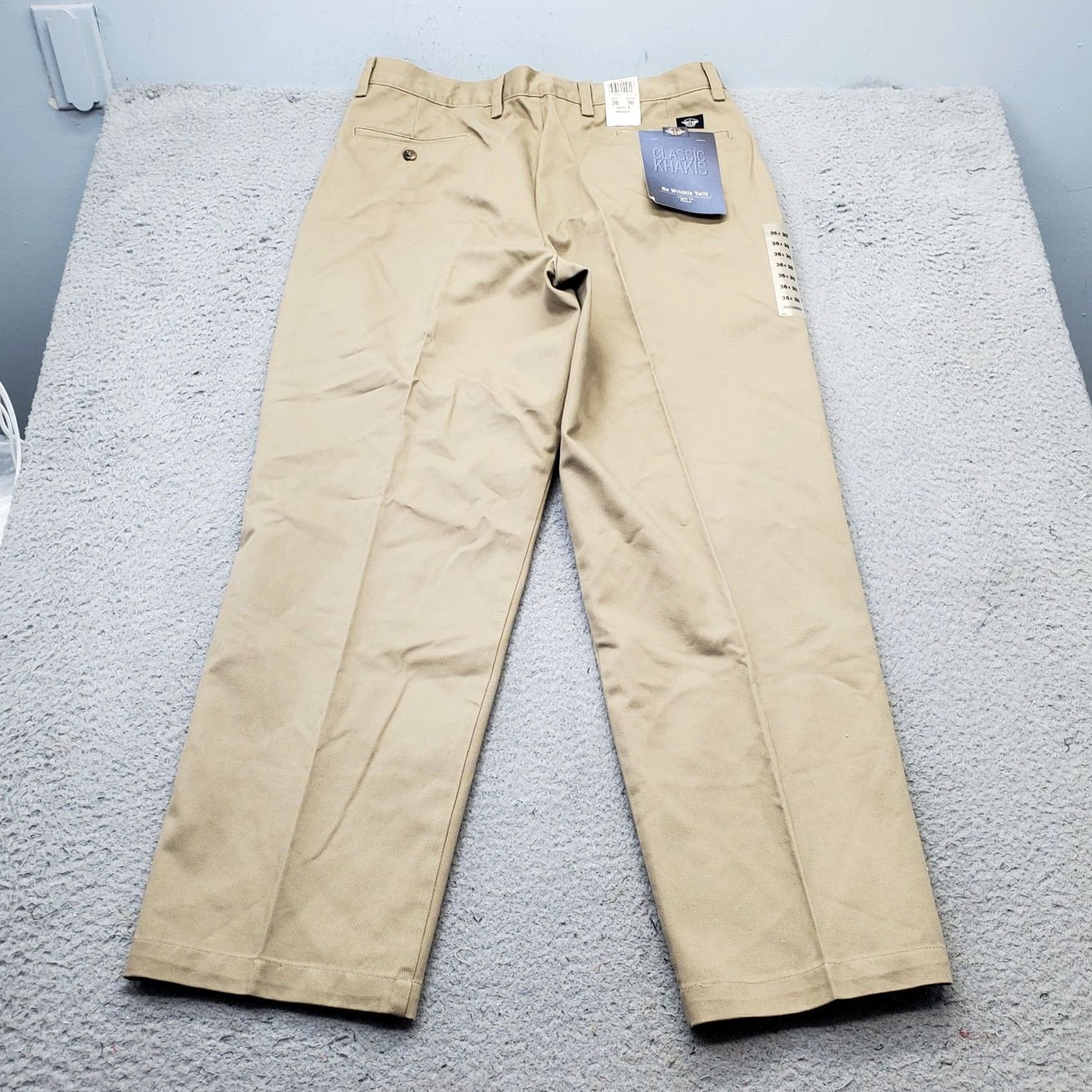 Dockers Dockers Khakis Pants Mens 36x30 Tan Stretch Classic Fit Pleated No Wrinkle Twill Shirt Size US 36 / EU 52 - 2 Thumbnail