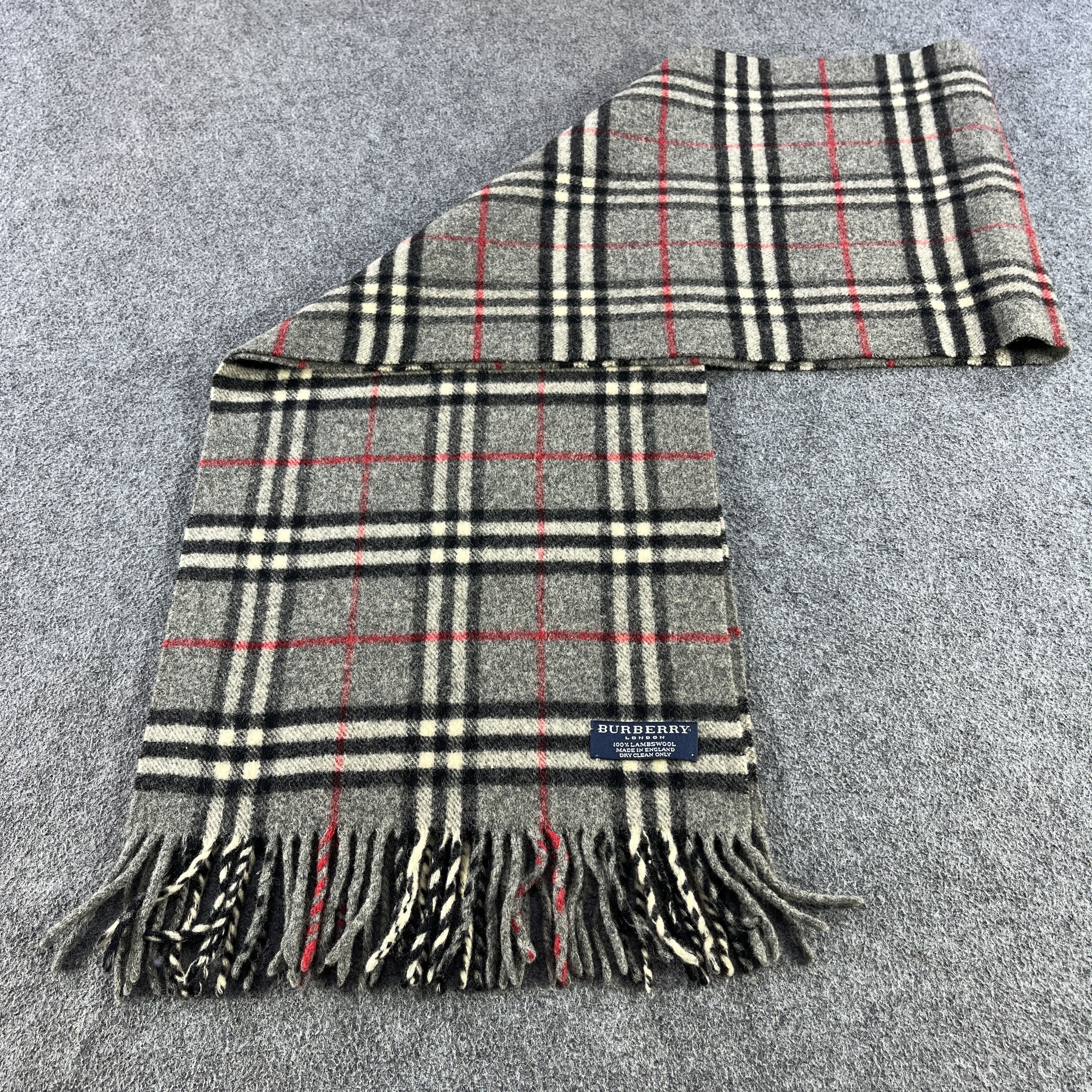 Burberry Burberry Scarf / Muffler / Neckwear T1403 Size ONE SIZE - 3 Thumbnail