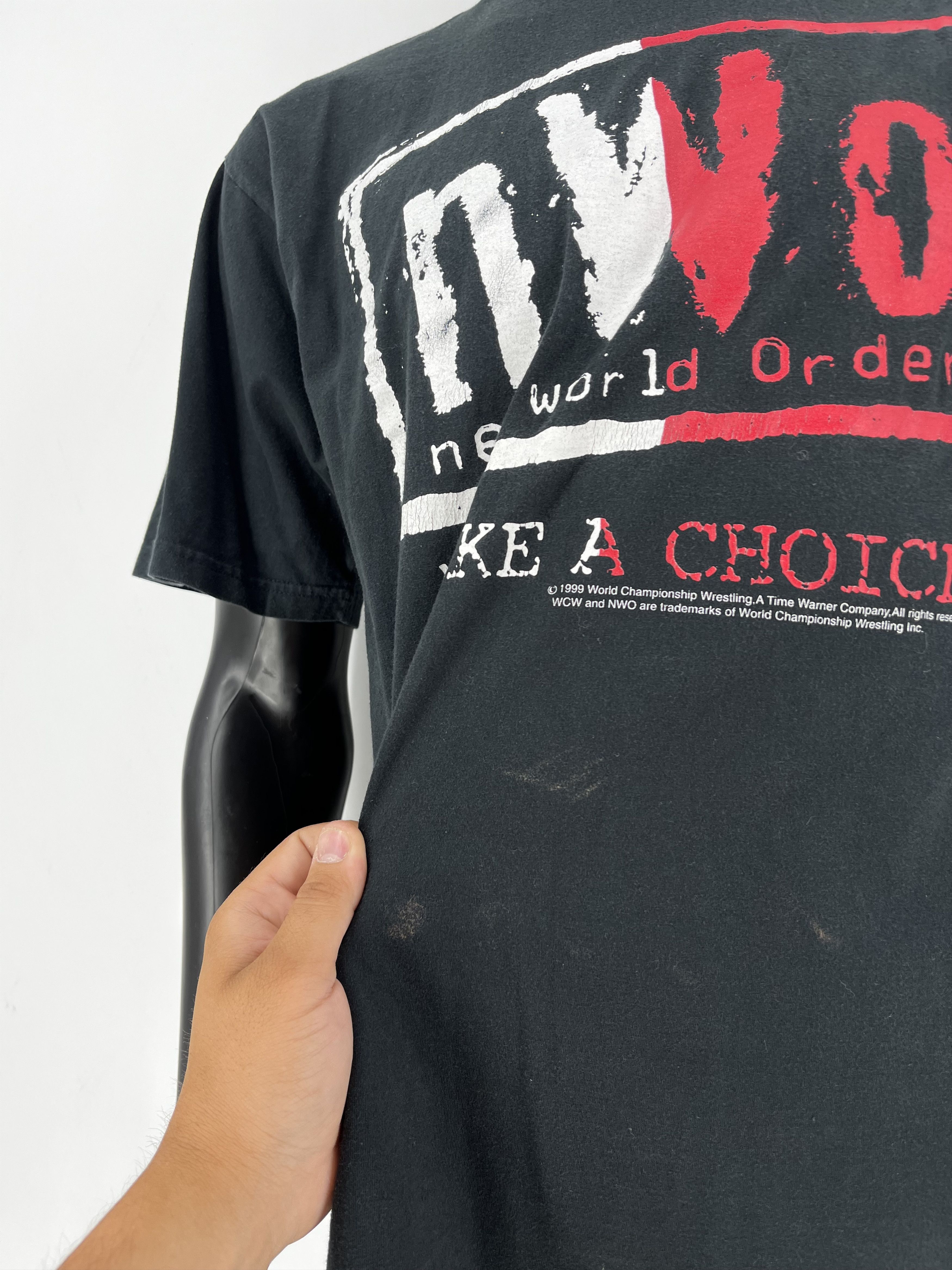 WWE WCW nWo Make A Choice T-shirt Men’s size Medium black &white Size US M / EU 48-50 / 2 - 11 Thumbnail