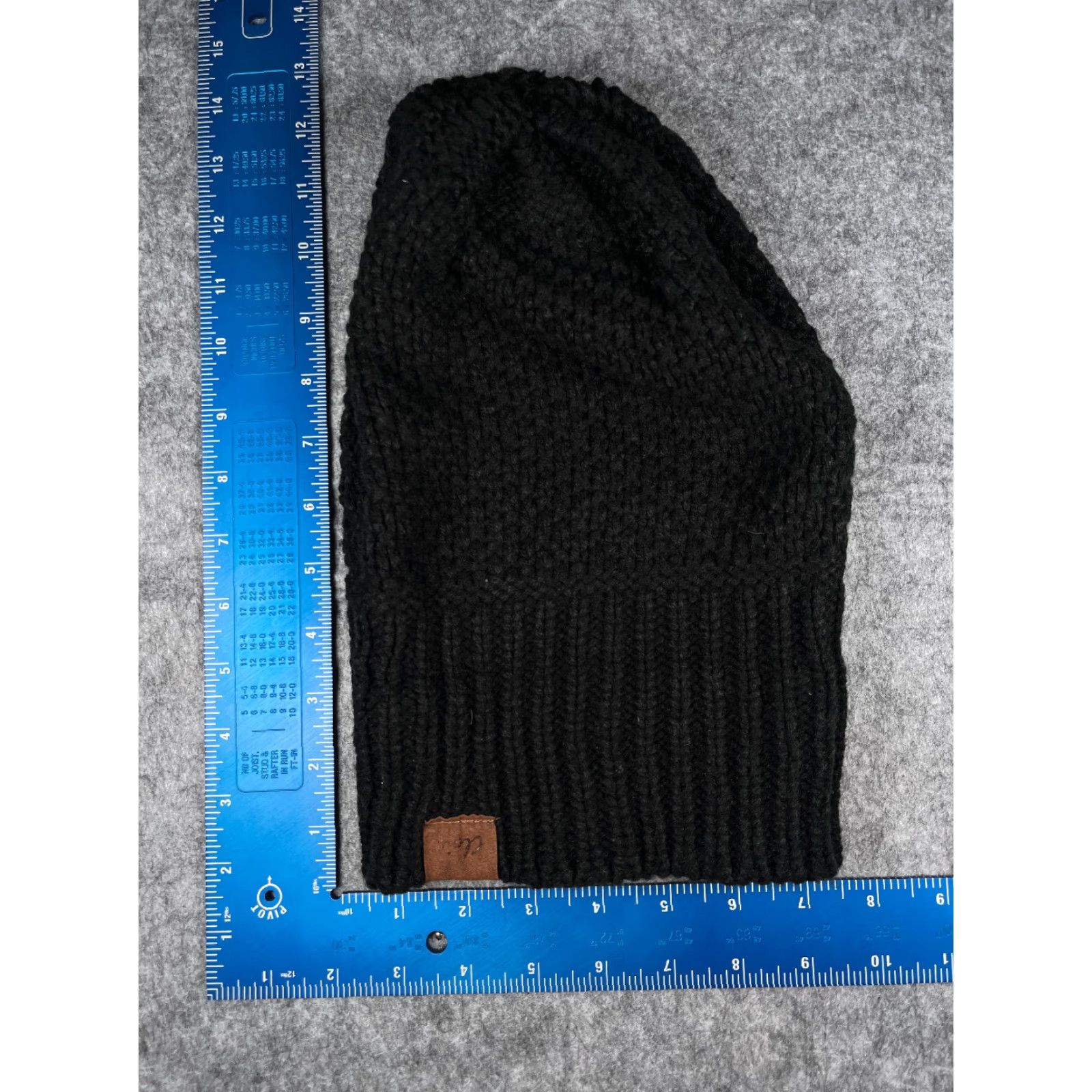 Vintage Cloie Beanie Hat Womens One Size Black 100% Acrylic Knit Ski Outdoors Logo Outdoor Beanie Size ONE SIZE - 5 Thumbnail