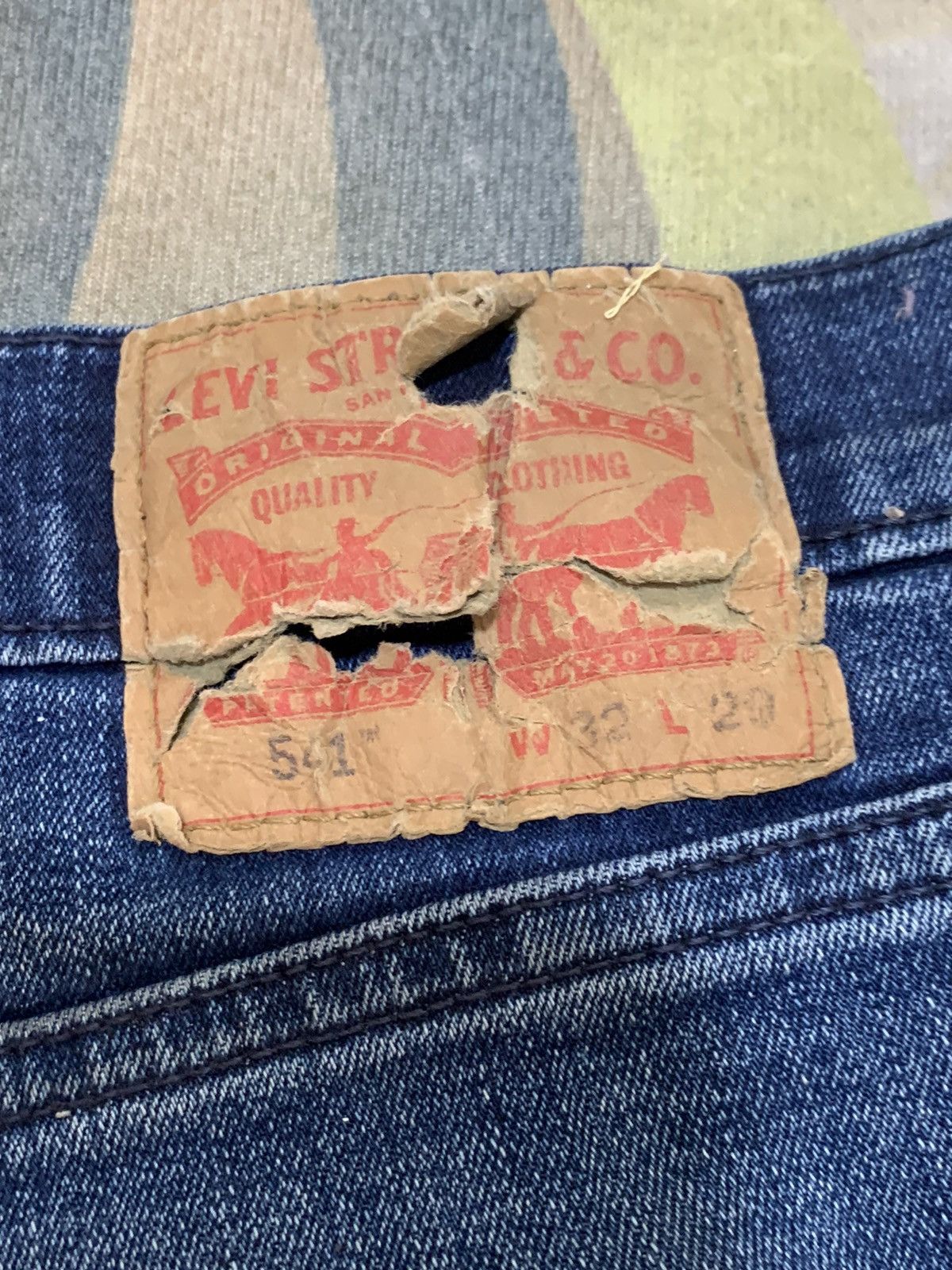 Levi's Levi's 541 Athletic Taper Fit Jeans Size US 32 / EU 48 - 15 Thumbnail