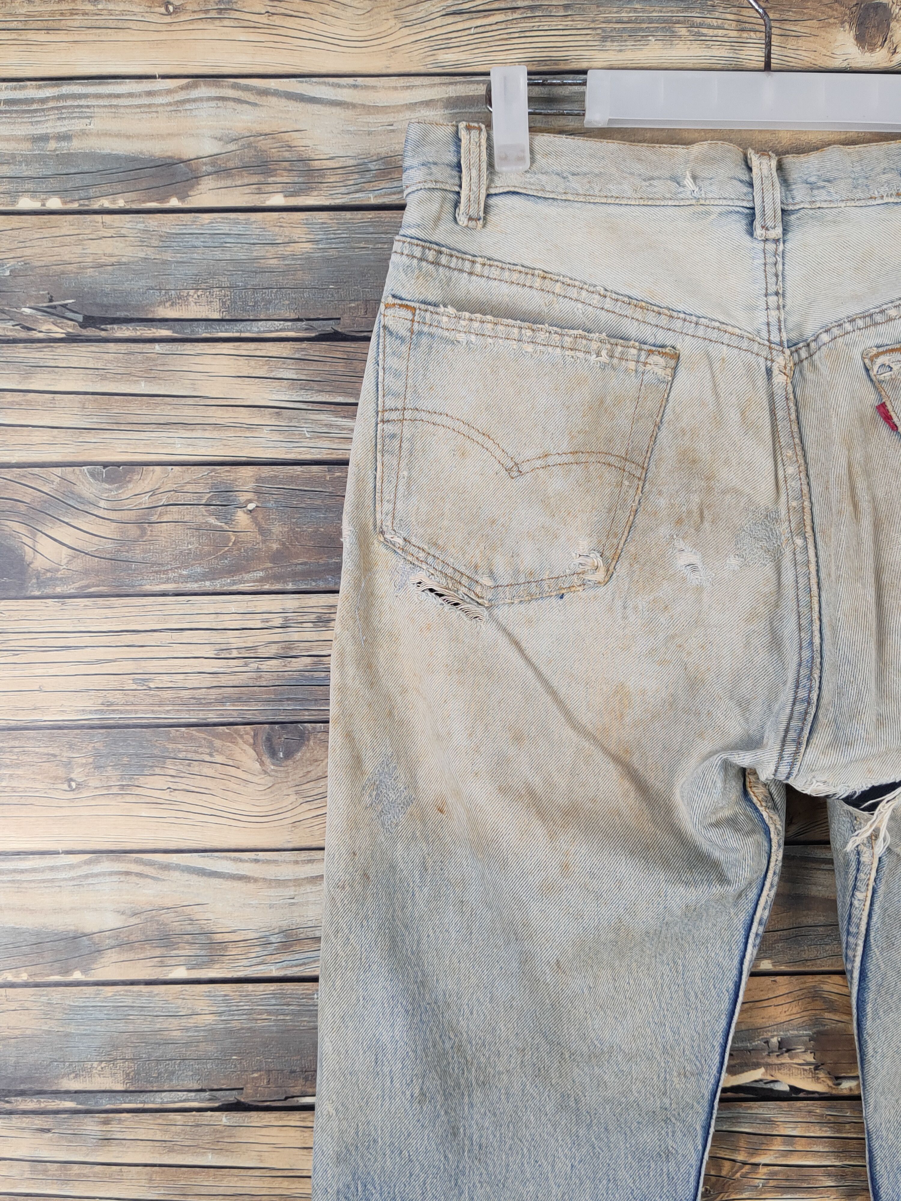 Levi's Levi's Light Blue Distressed Ripped denim Jeans #W1588 Size US 34 / EU 50 - 8 Thumbnail