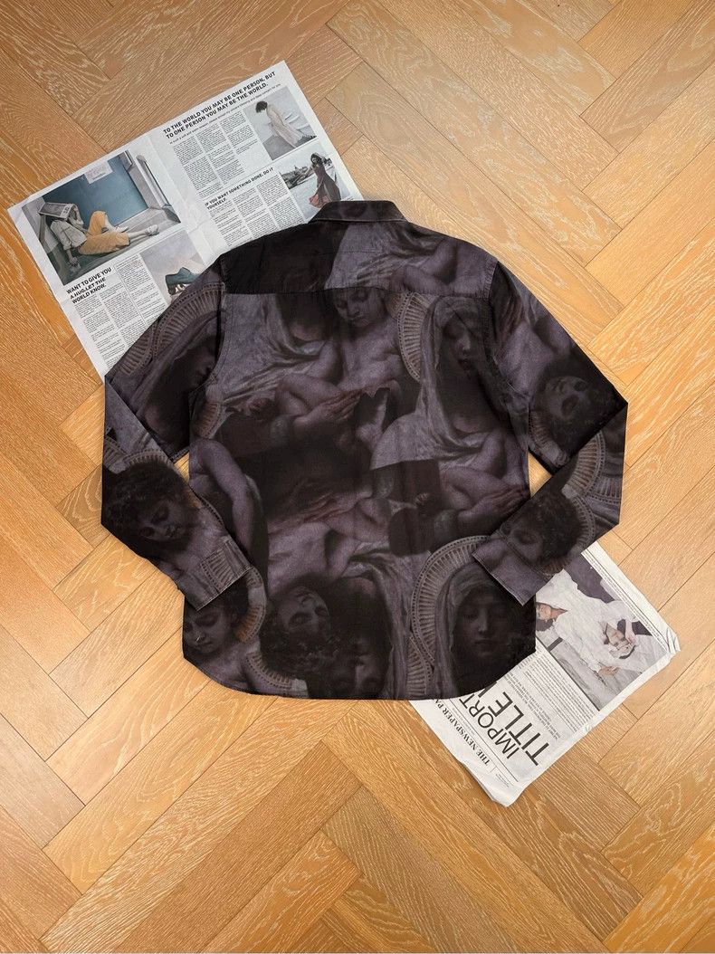 Givenchy Givenchy Size41 Classic Gothic Virgin and Child Image Subli Size US M / EU 48-50 / 2 - 2 Thumbnail