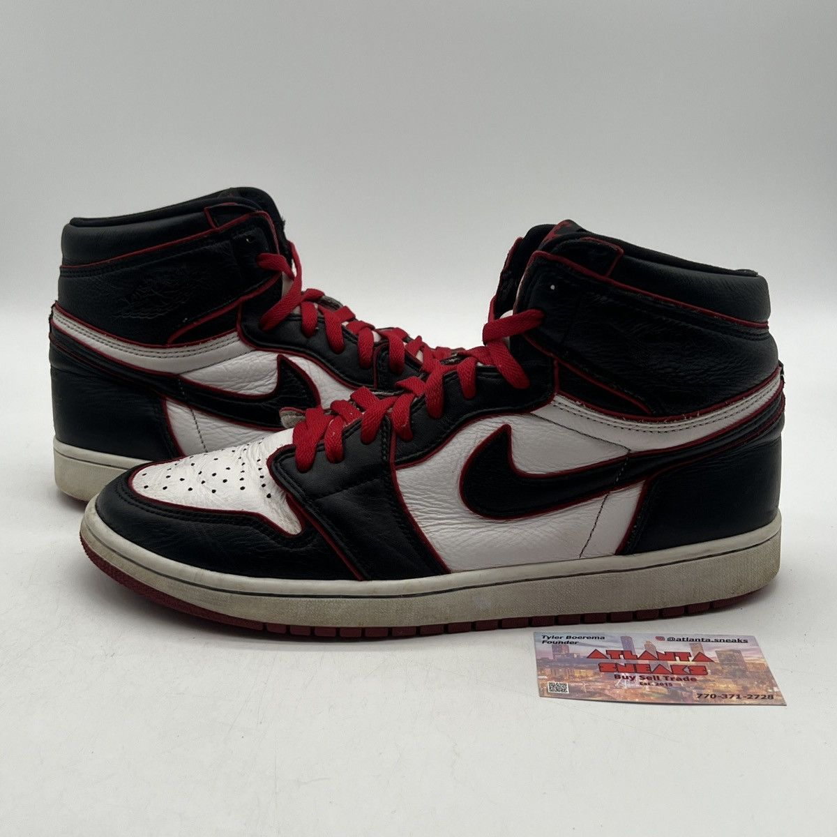 Nike Air Jordan 1 high bloodline Size US 12 / EU 45 - 1 Thumbnail