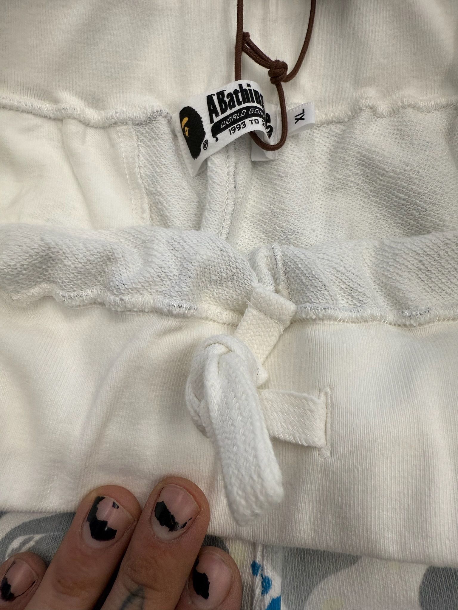 Bape SS20 A Bathing Ape Bape Space Camo Wide Sweatshort - White Size US 38 / EU 54 - 5 Thumbnail