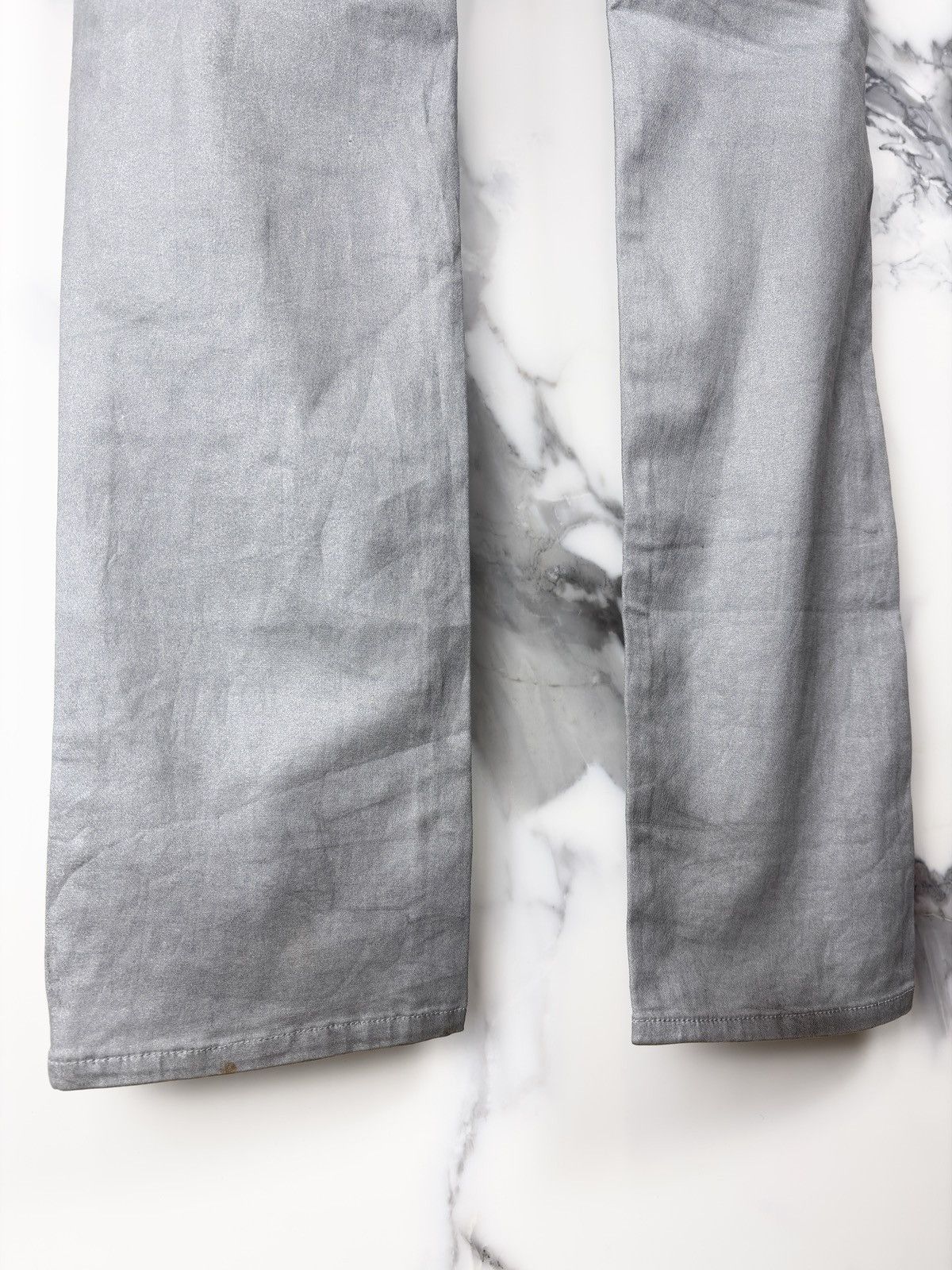 Dior × Hedi Slimane SS06 Dior Homme Silver Metallic Glitter Waxed Coated Jeans Size US 28 / EU 44 - 6 Thumbnail